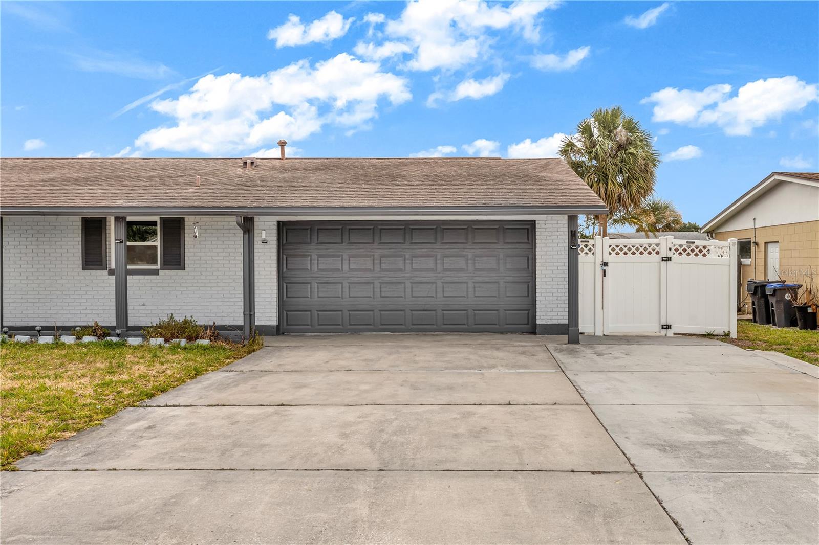 5195 SHARLENE DR