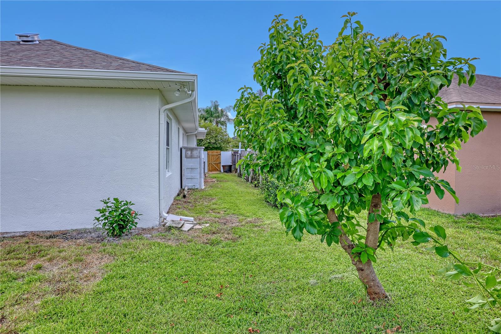 4373 FLETCHER LN