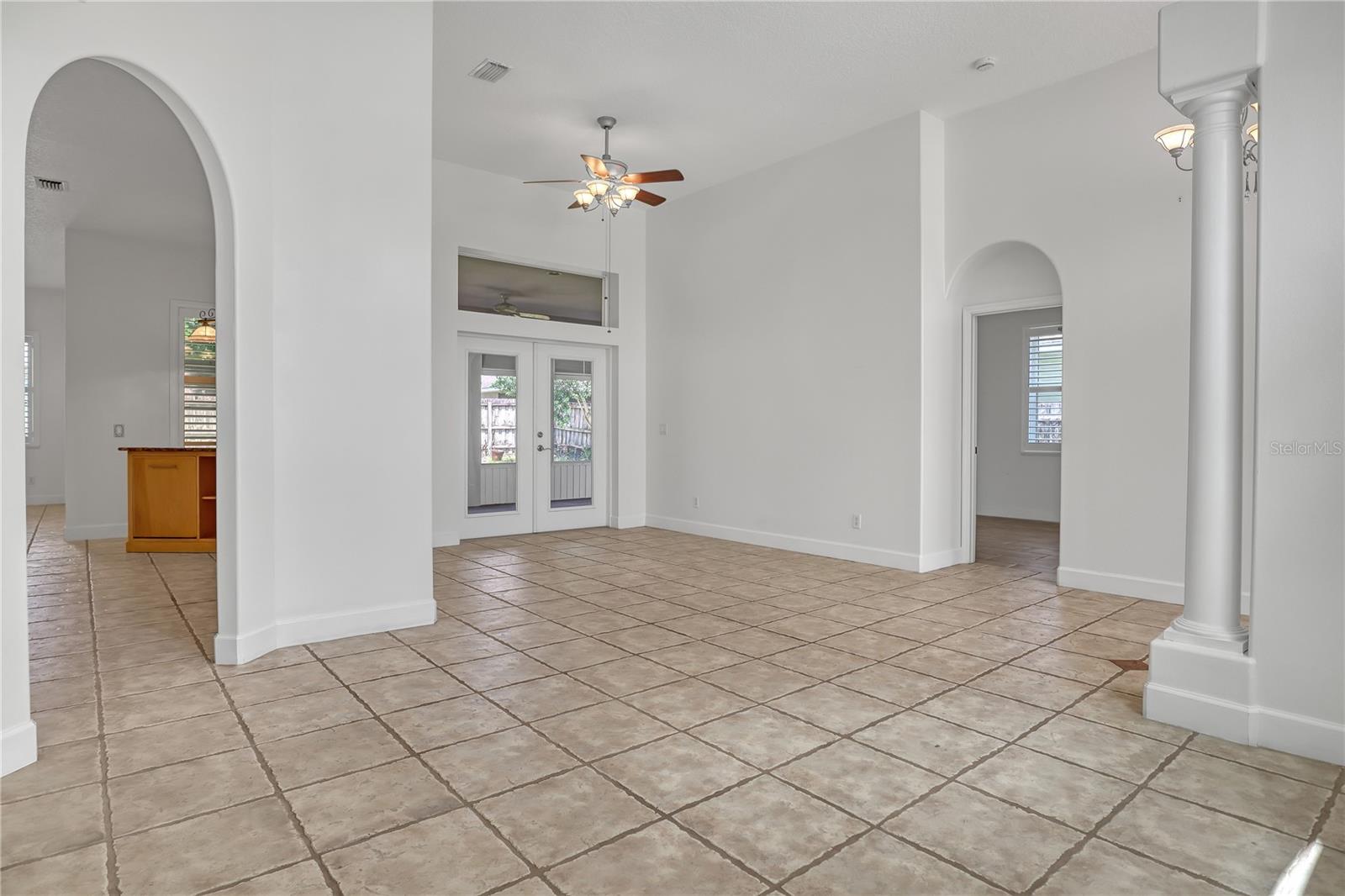 4373 FLETCHER LN