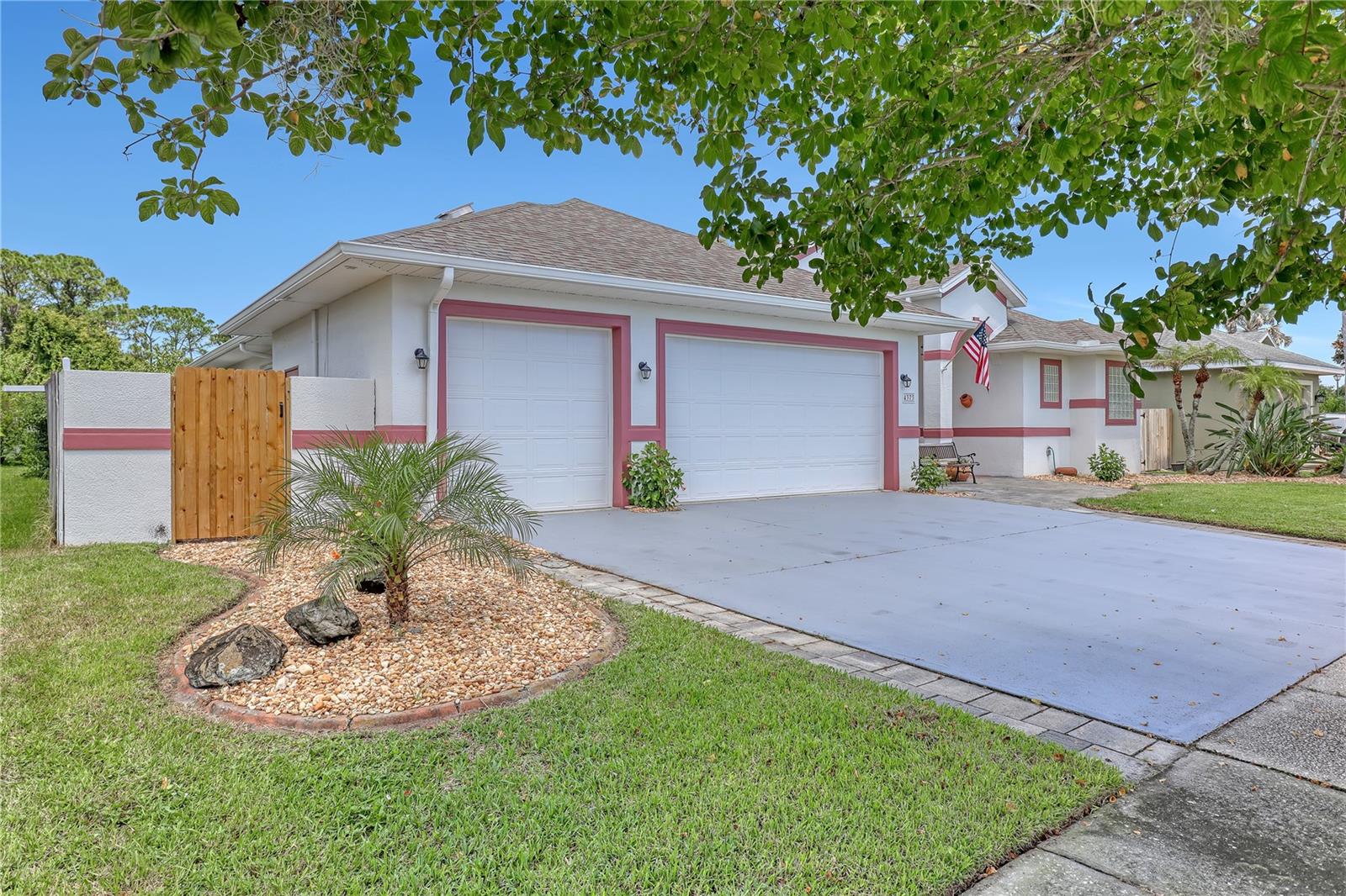 4373 FLETCHER LN