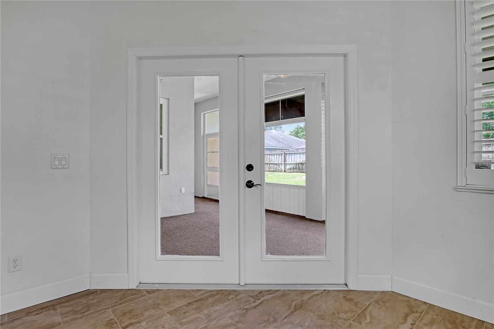 4373 FLETCHER LN