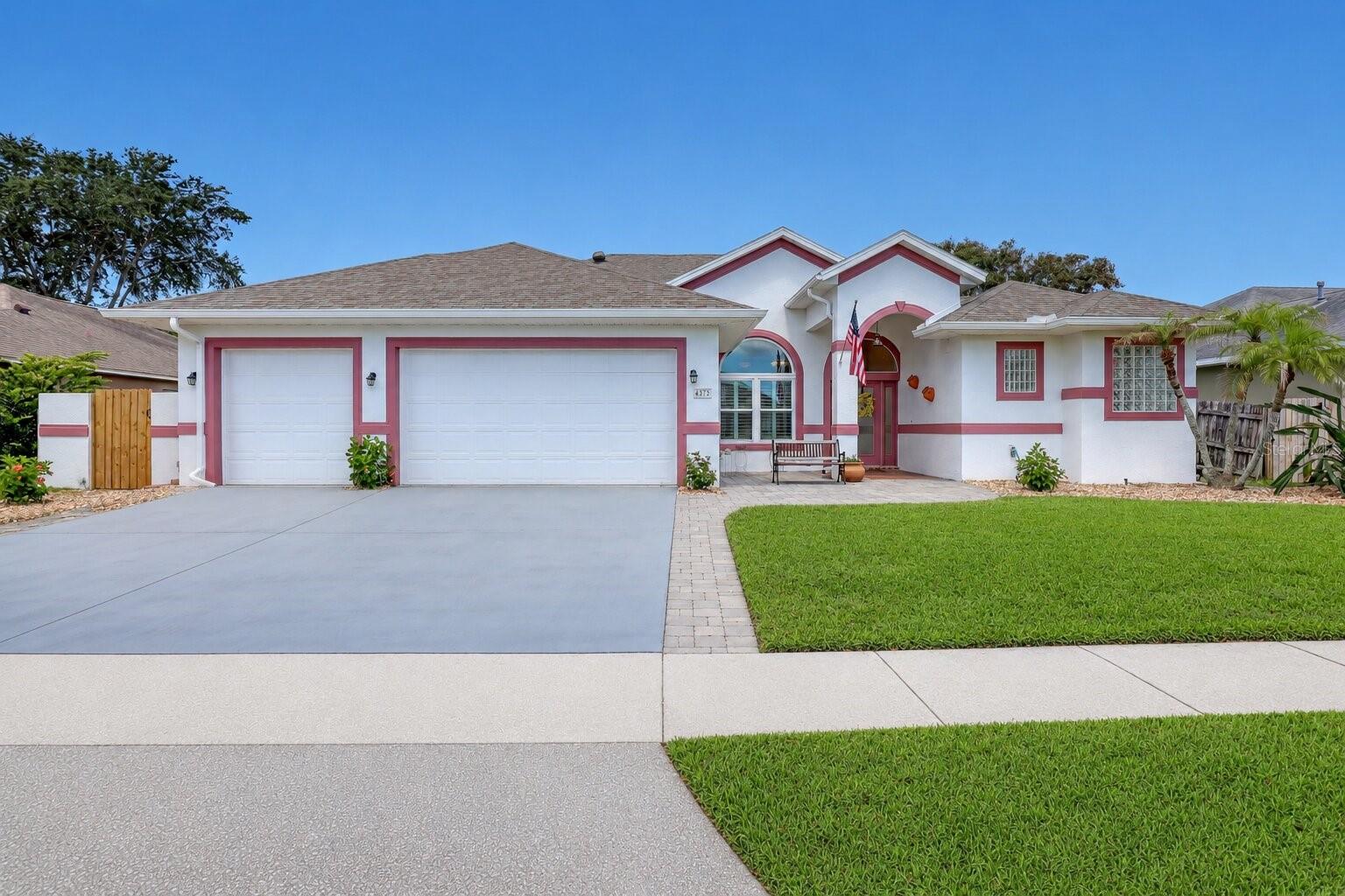 4373 FLETCHER LN