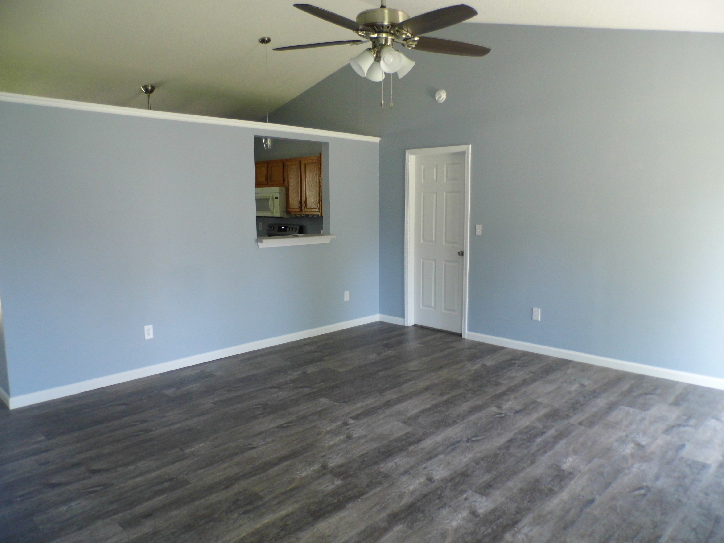 4050 Highland Springs Drive