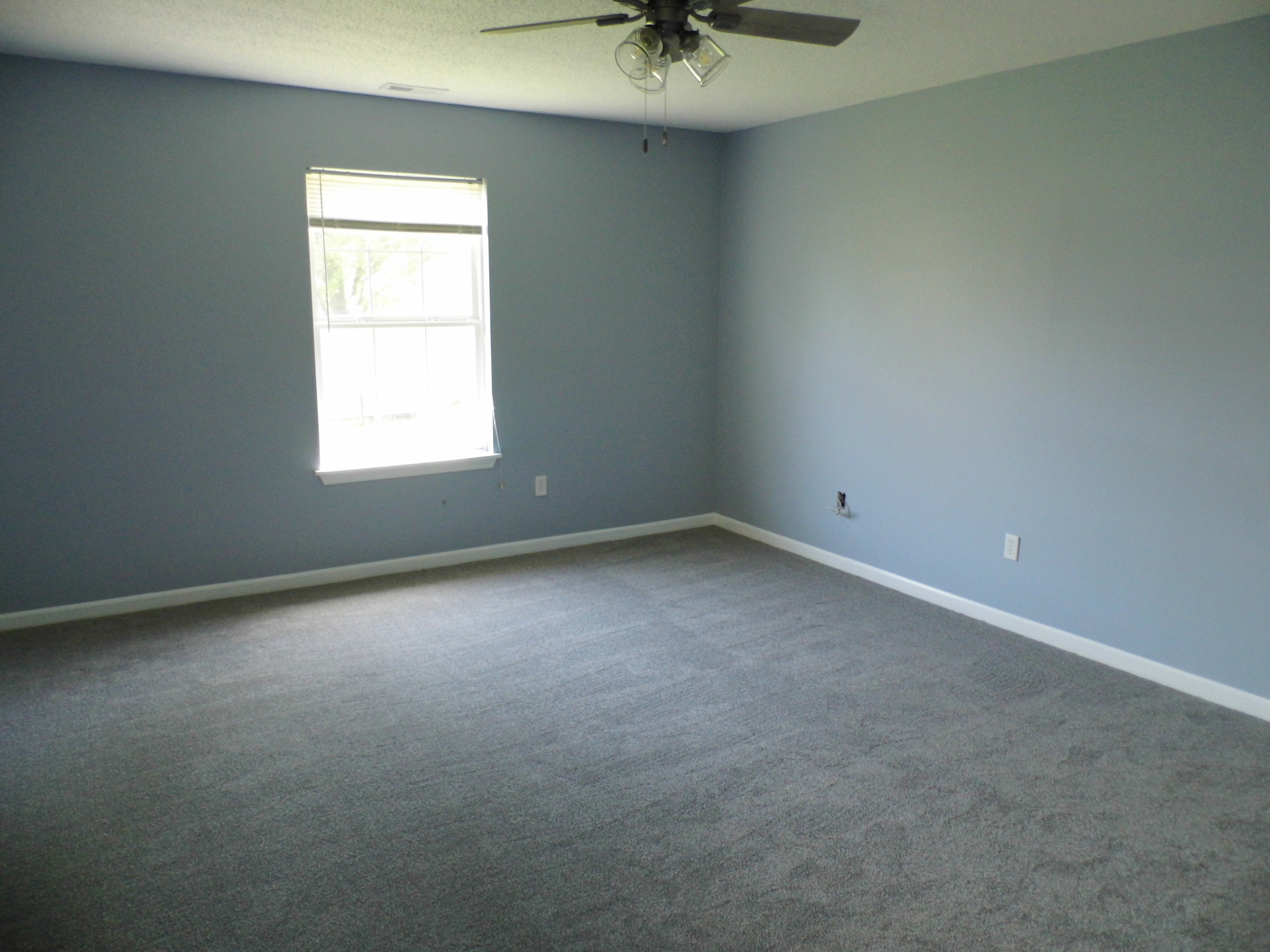 4050 Highland Springs Drive