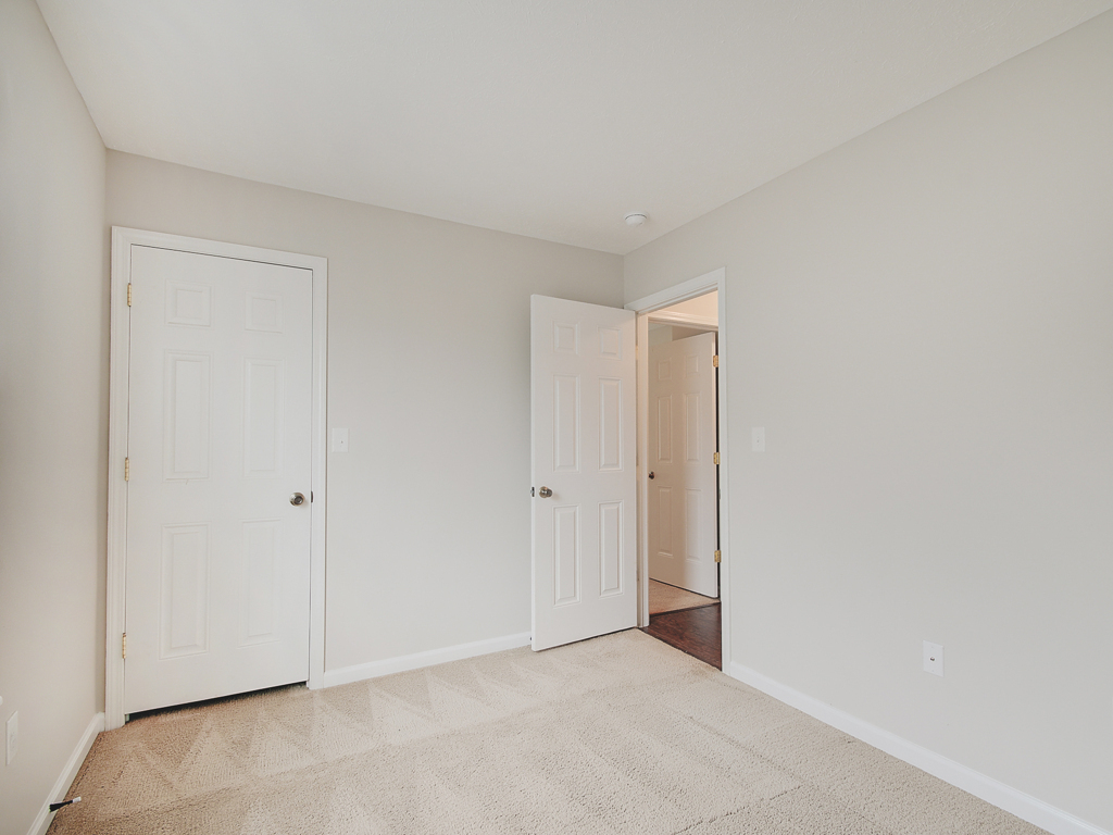 17905 Sanibel Circle