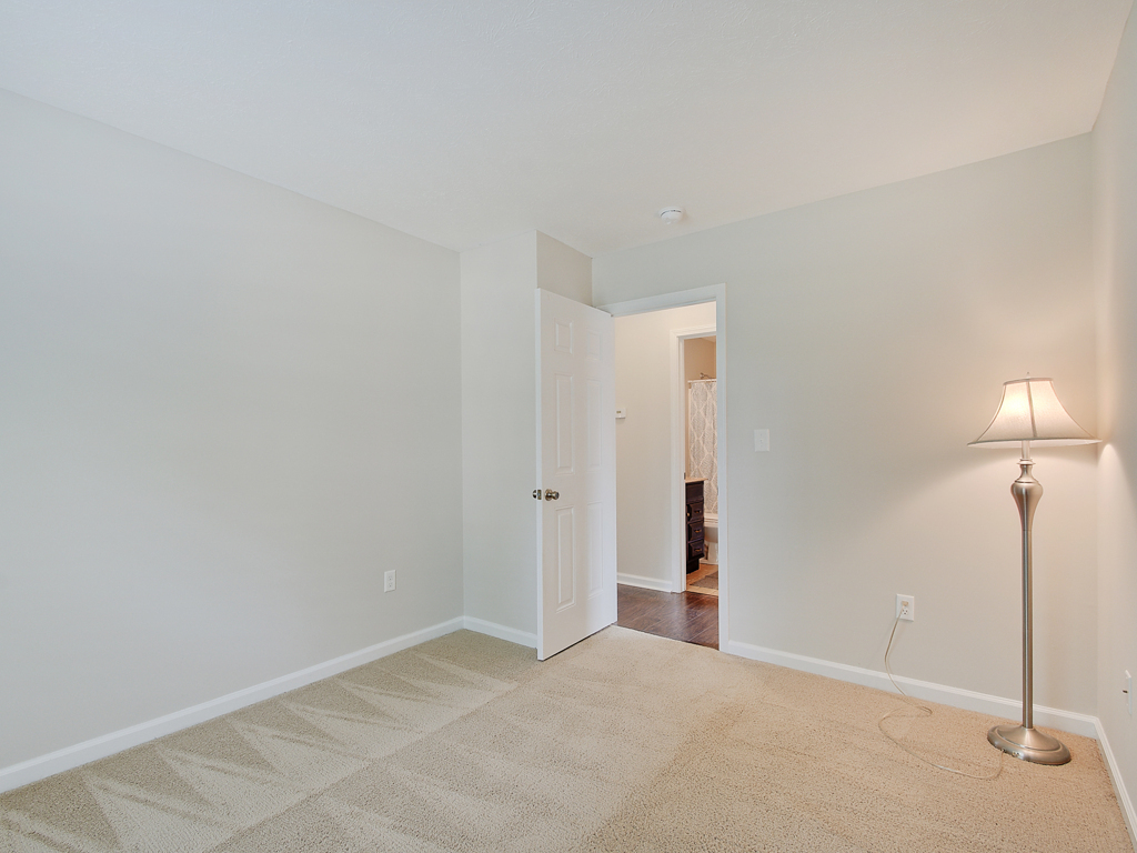 17905 Sanibel Circle