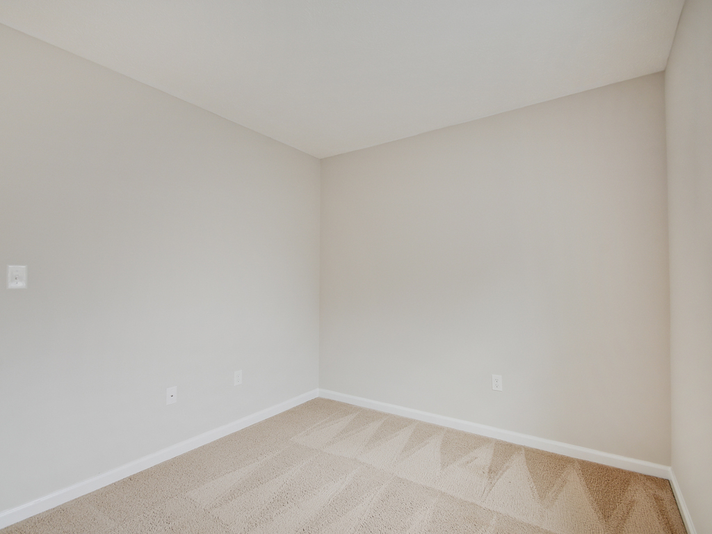 17905 Sanibel Circle