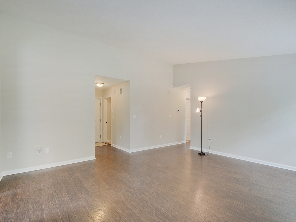 17905 Sanibel Circle