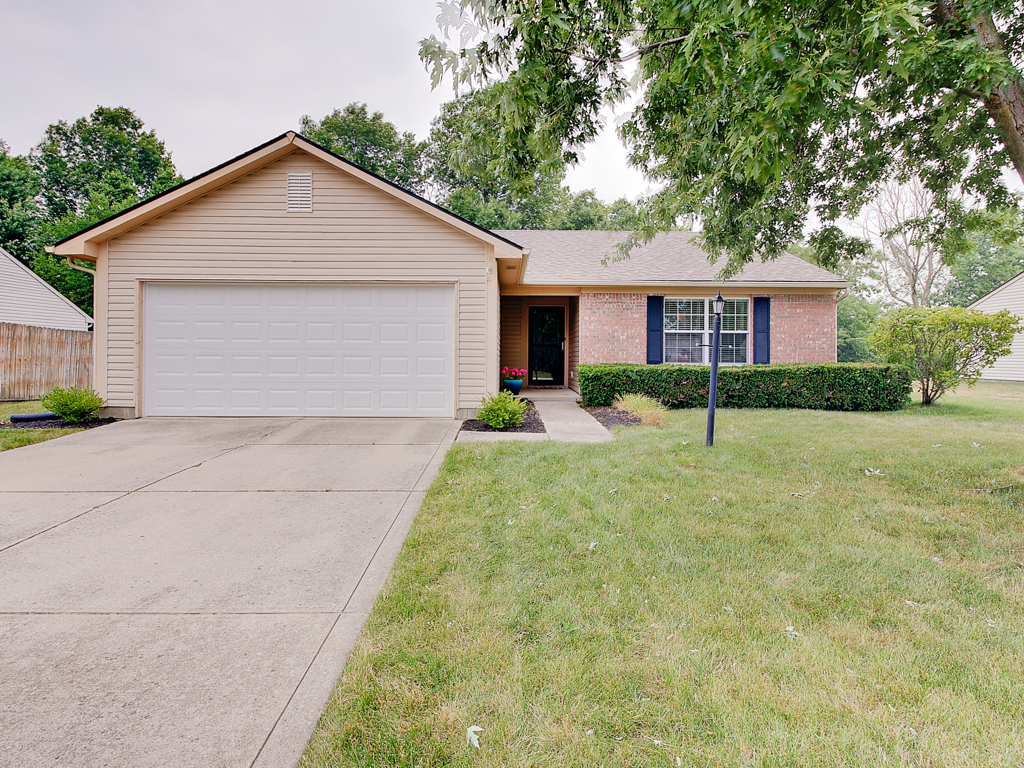 17905 Sanibel Circle