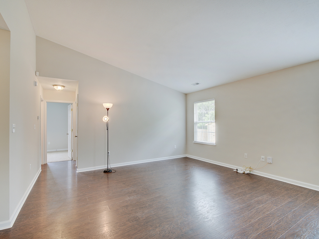 17905 Sanibel Circle