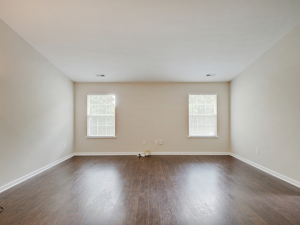 17905 Sanibel Circle