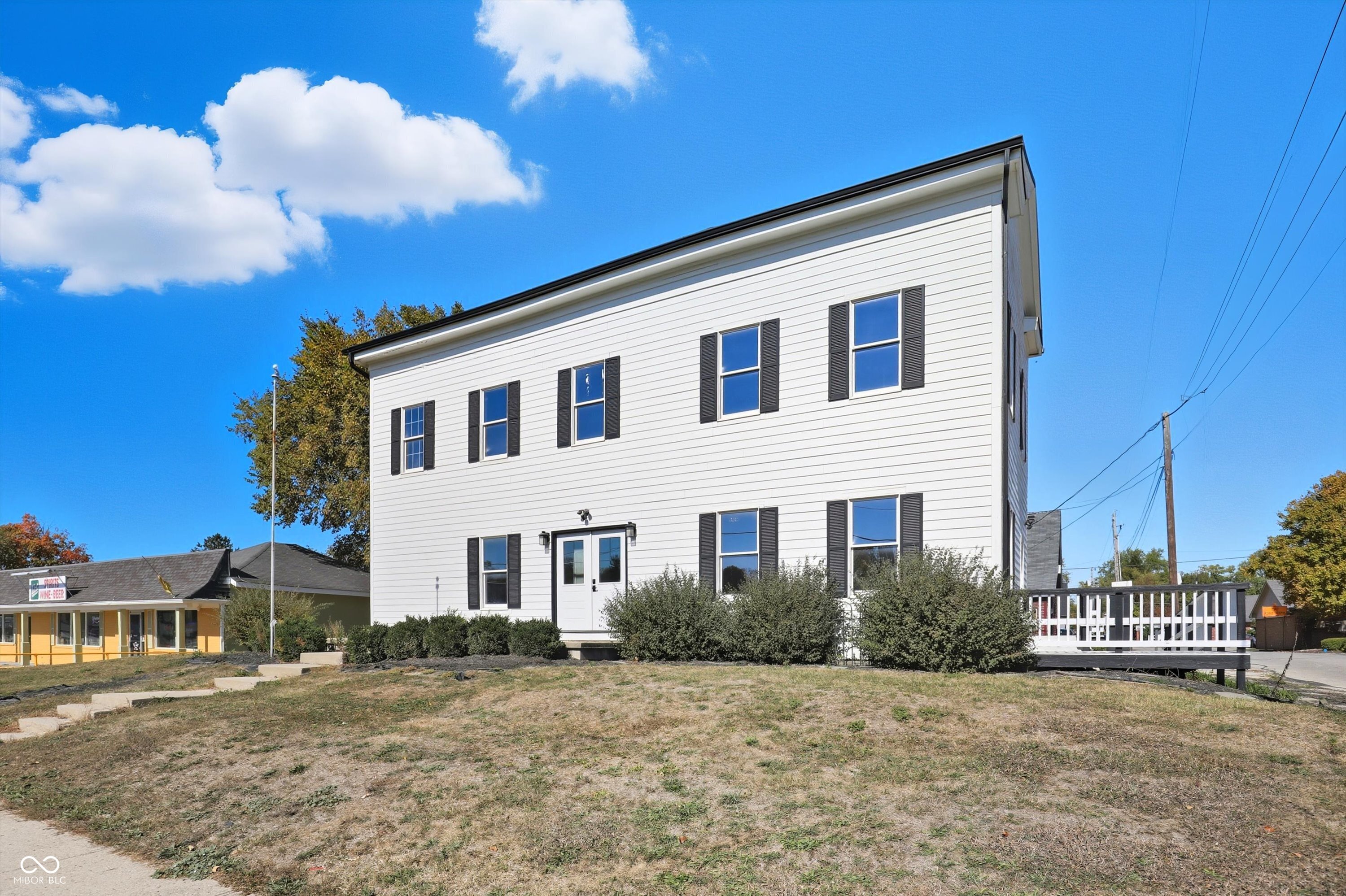 230 E Main Street