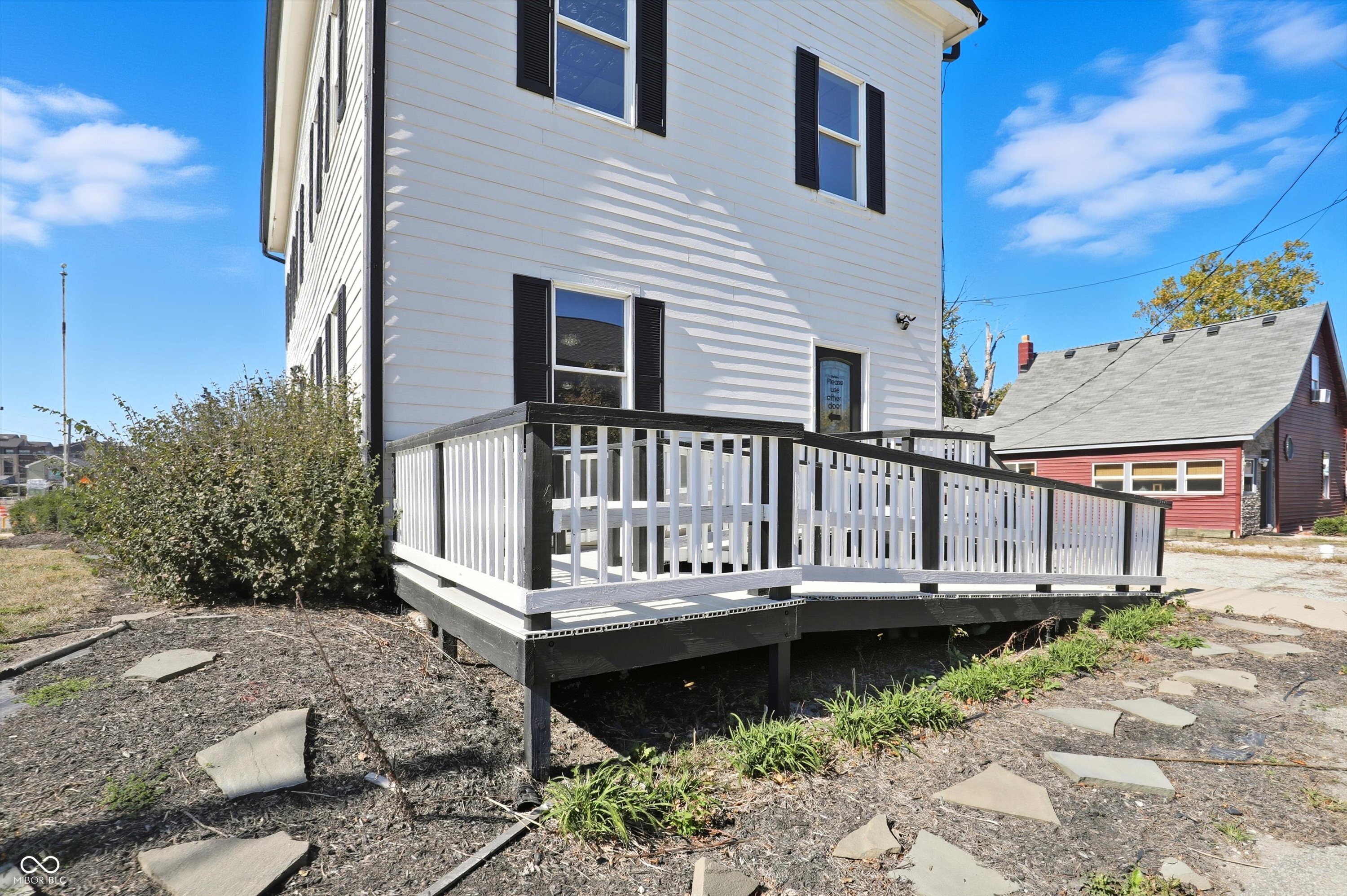 230 E Main Street