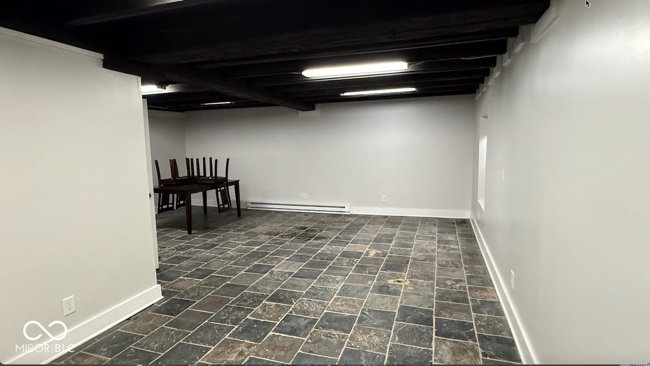 230 E Main Street