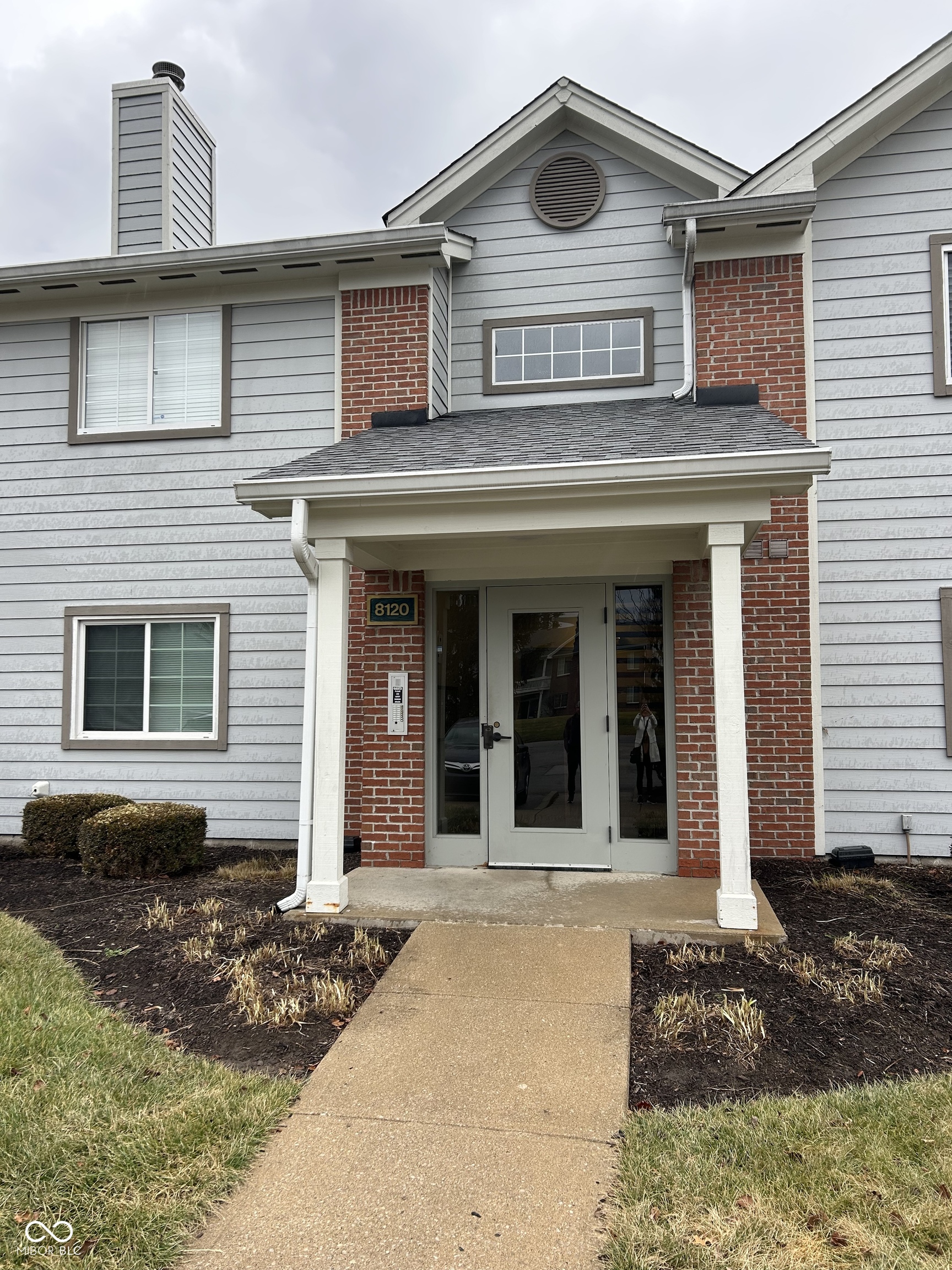 8120 Glenwillow Lane Unit: 103