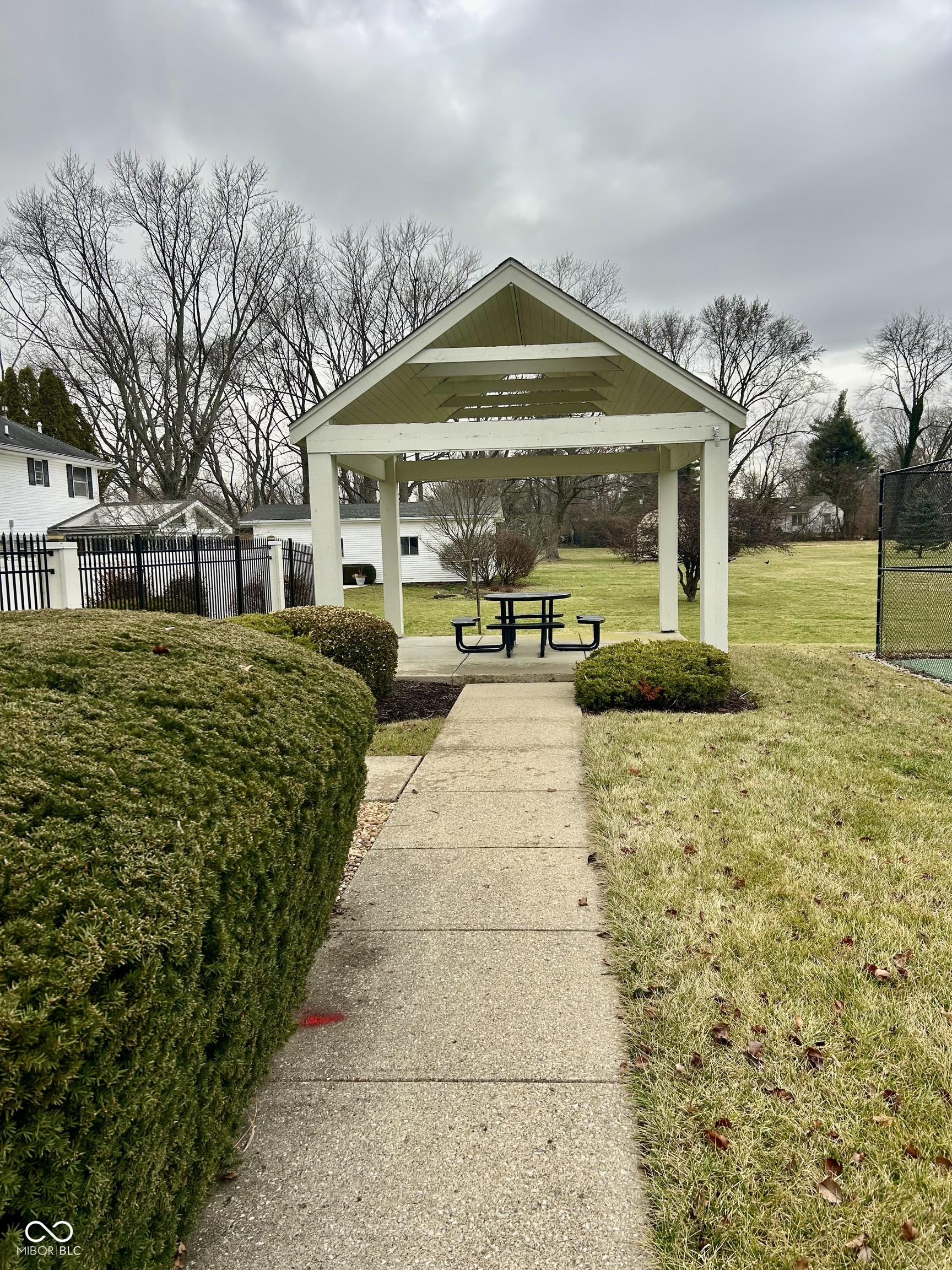 8120 Glenwillow Lane Unit: 103