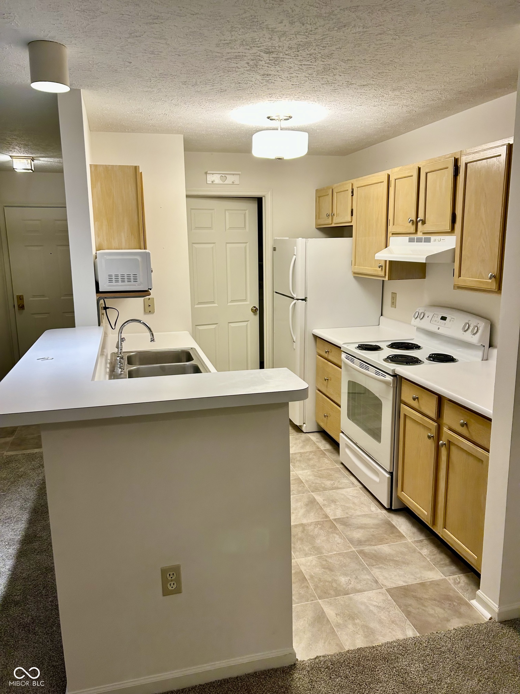 8120 Glenwillow Lane Unit: 103