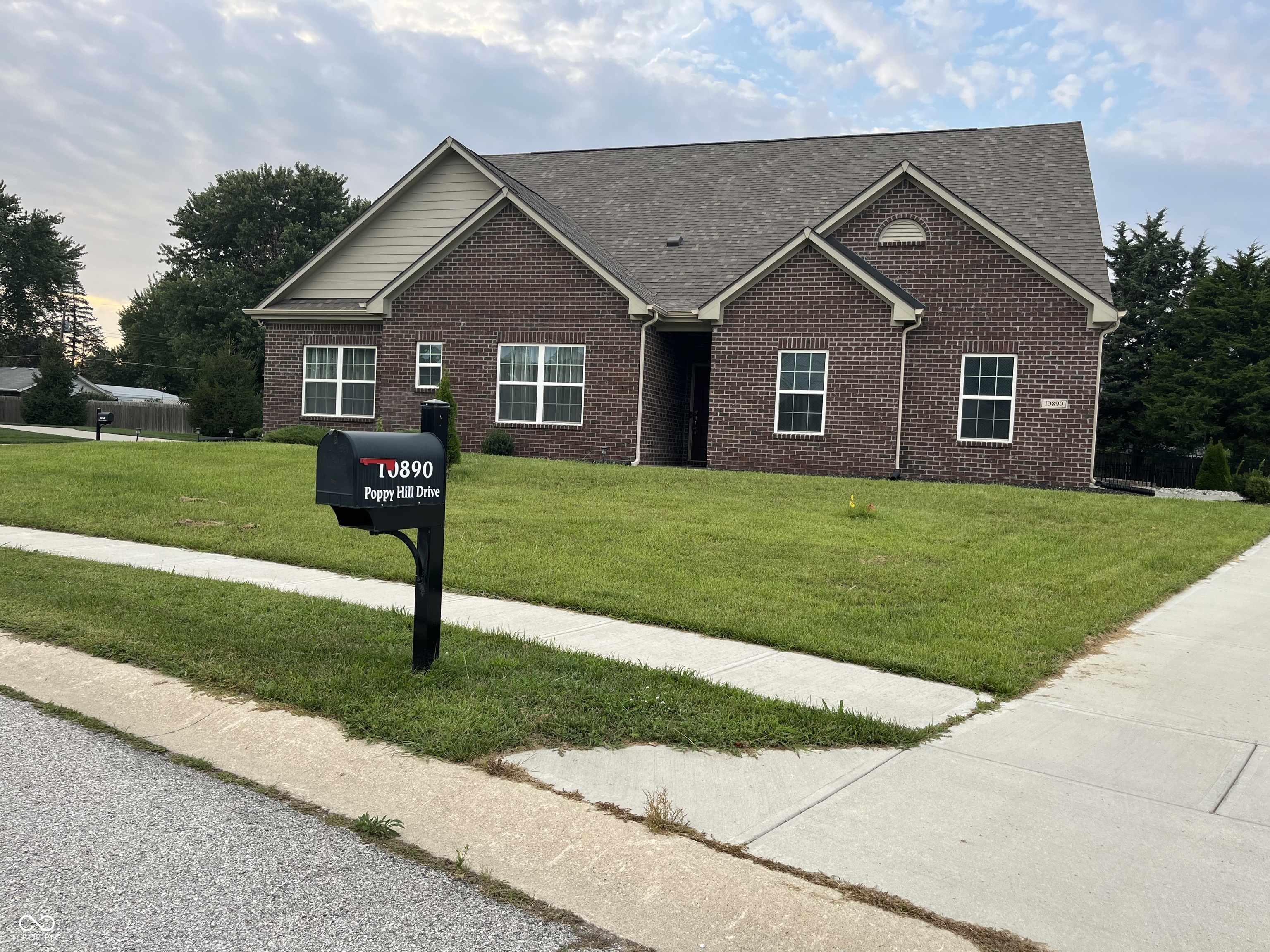 10890 Poppy Hill Drive