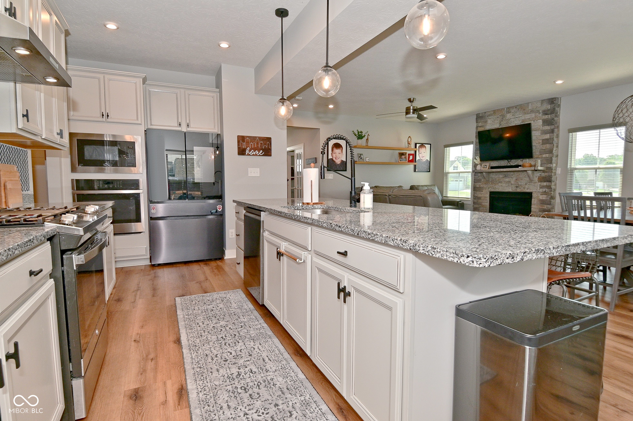2734 Chalbury Drive