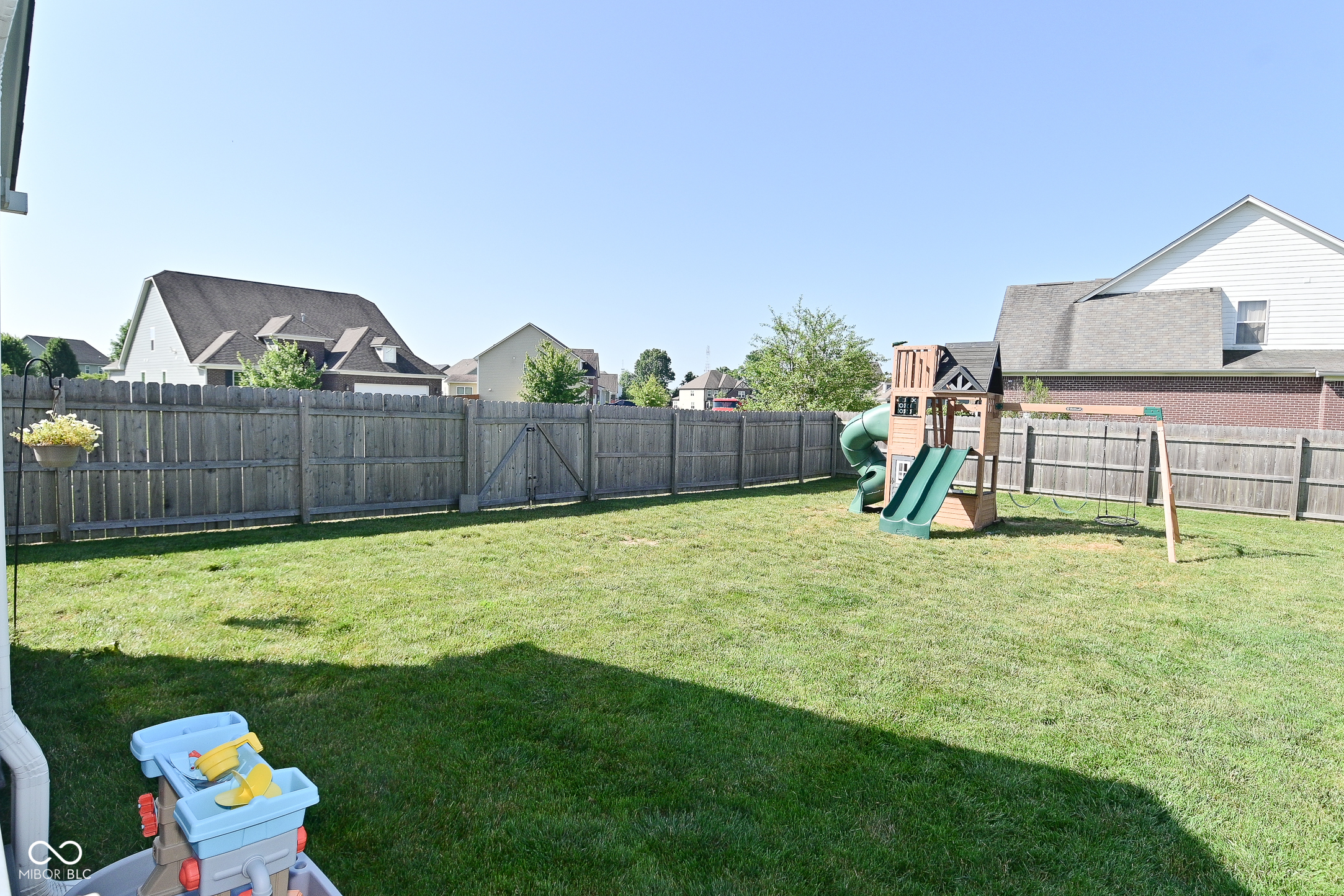 2734 Chalbury Drive