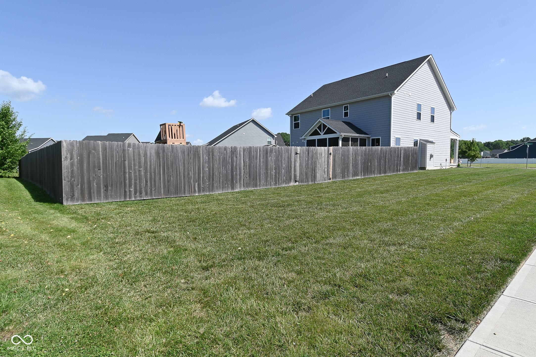 2734 Chalbury Drive