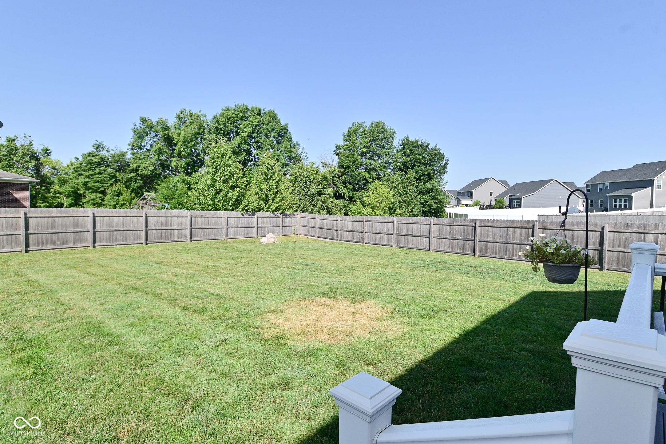 2734 Chalbury Drive