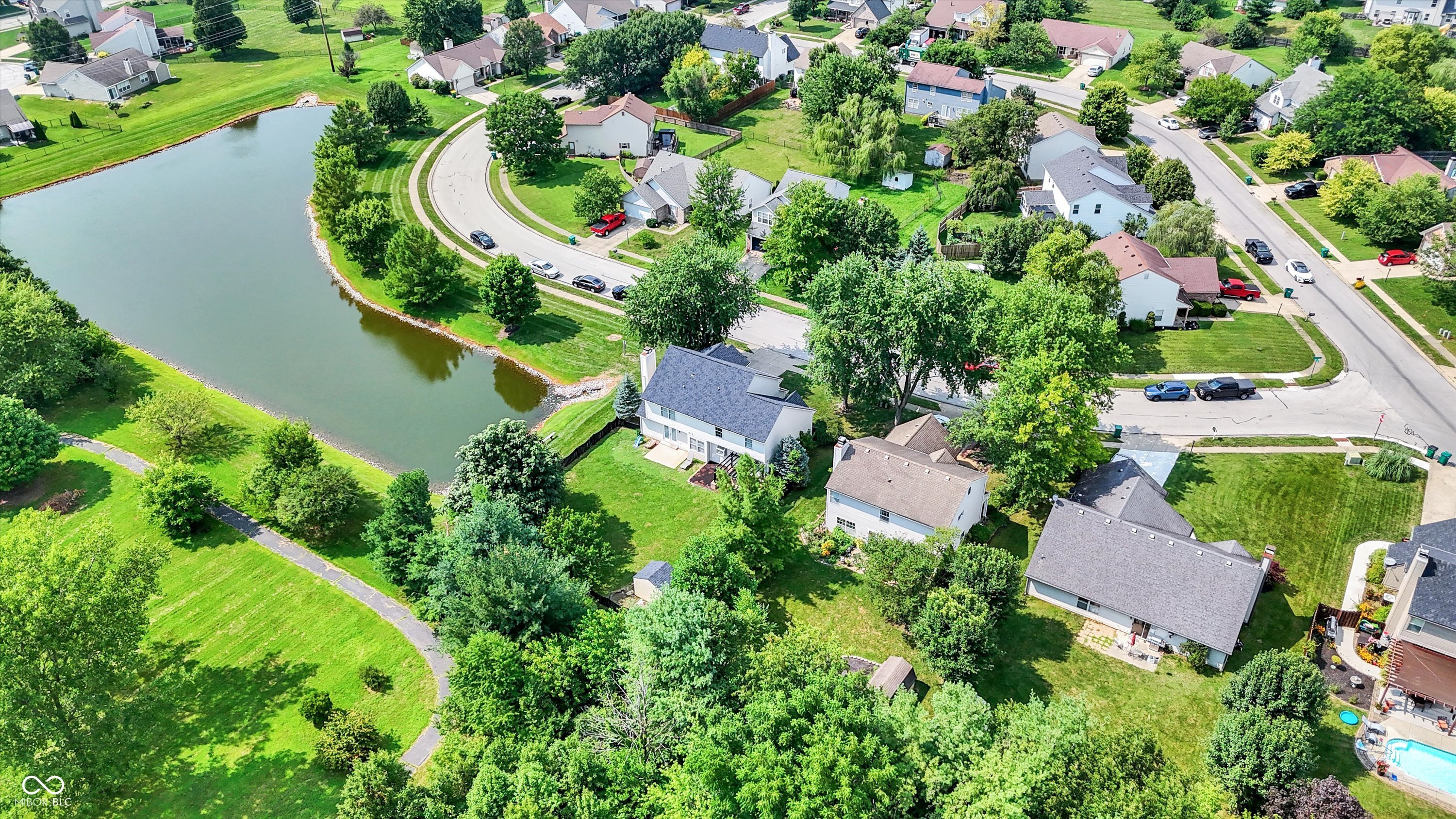 7589 Fox Tail Circle