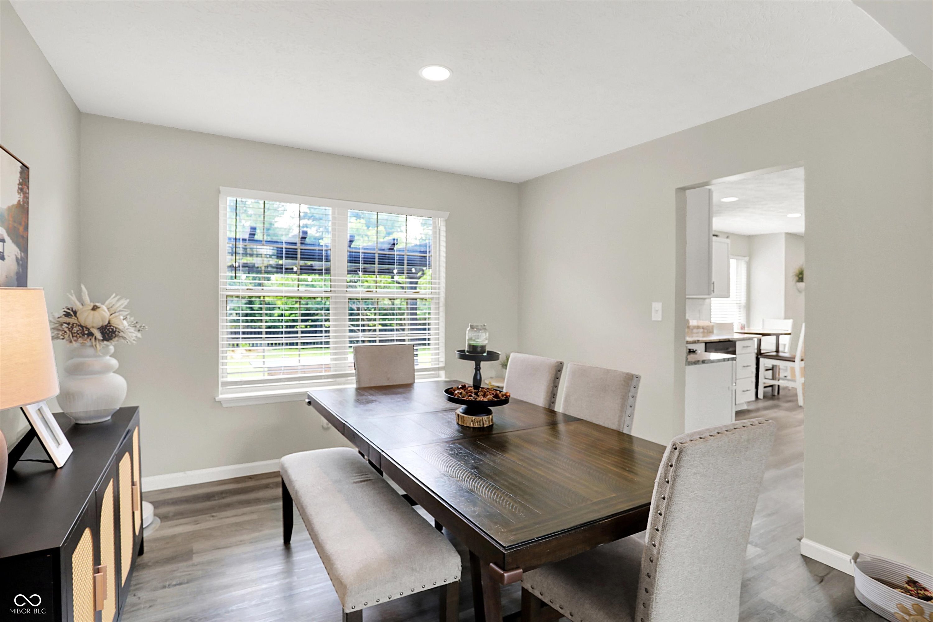 7589 Fox Tail Circle