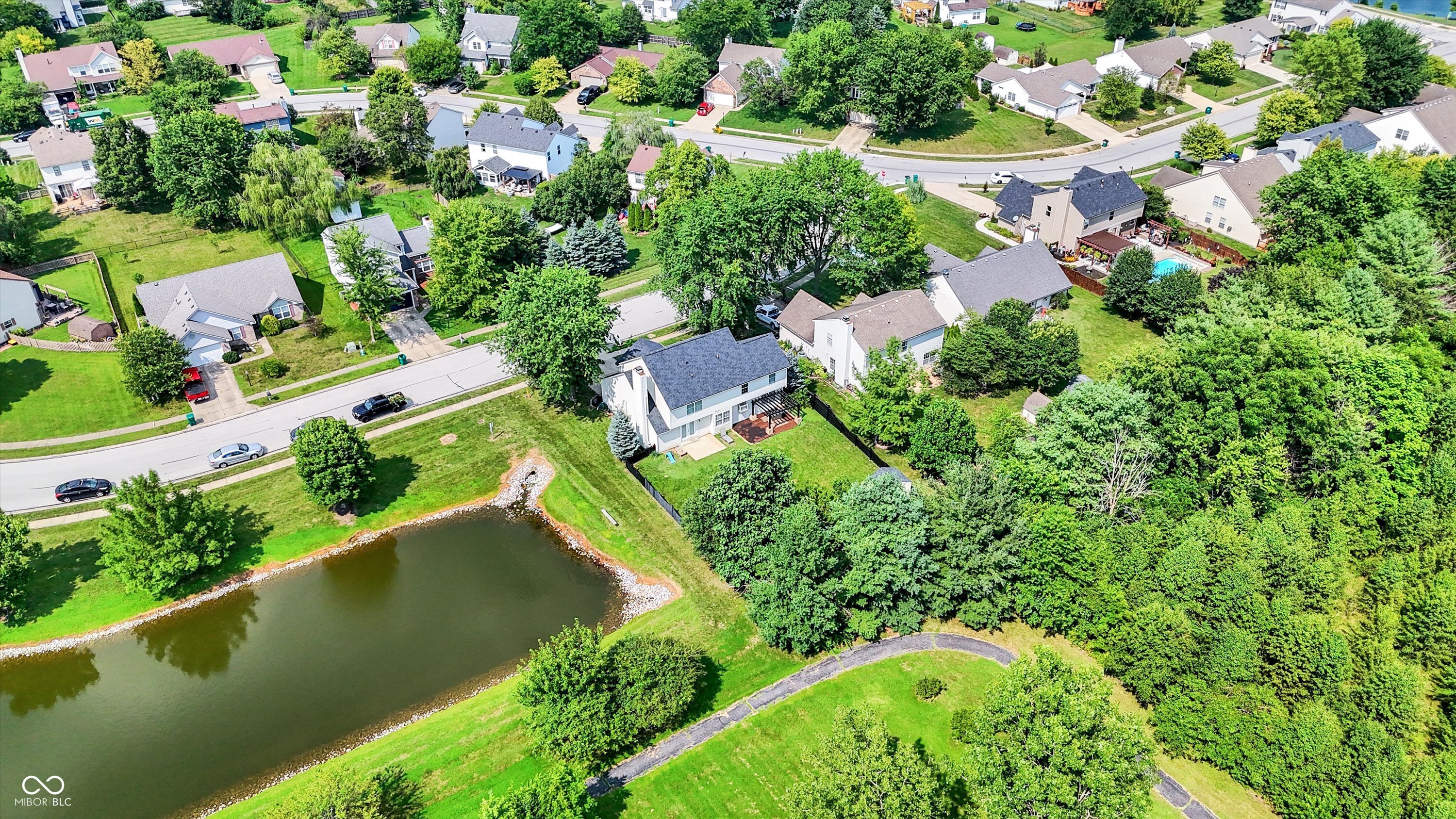 7589 Fox Tail Circle
