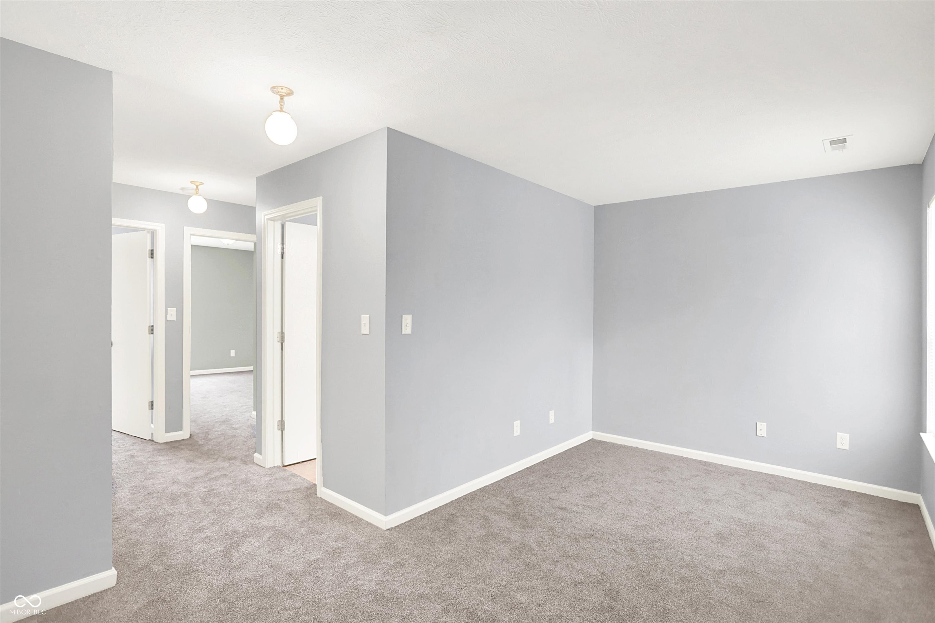 12117 Royalwood Court