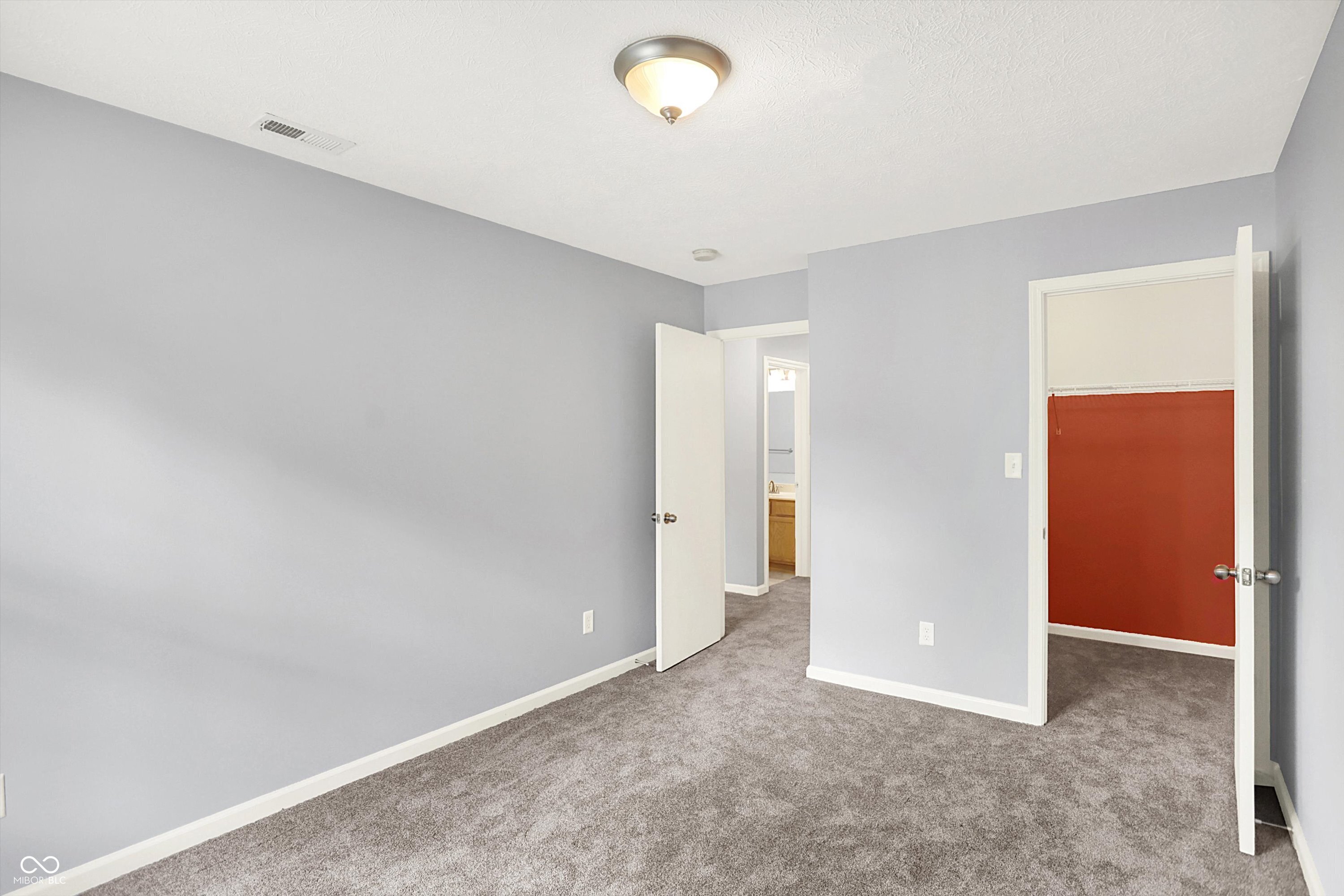 12117 Royalwood Court