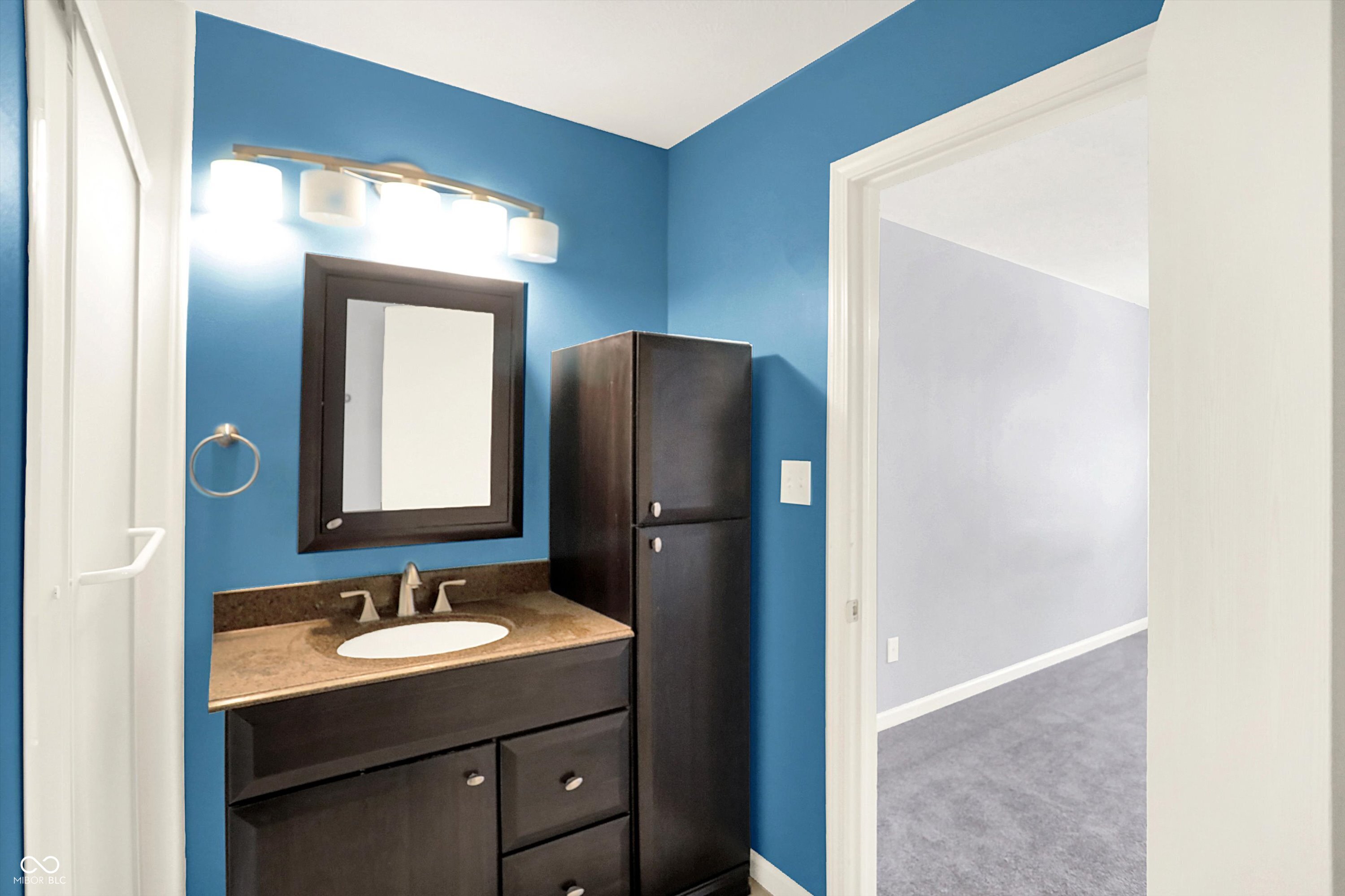 12117 Royalwood Court