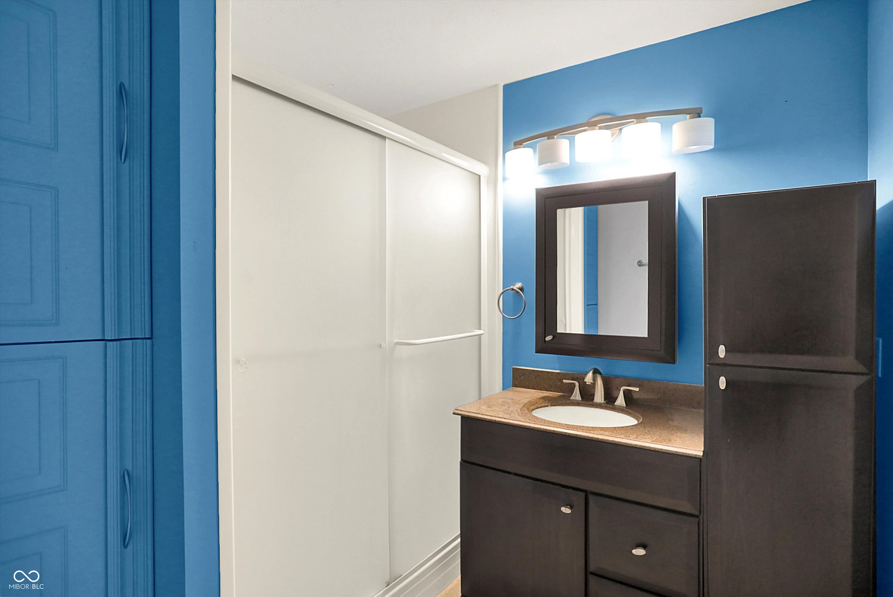 12117 Royalwood Court