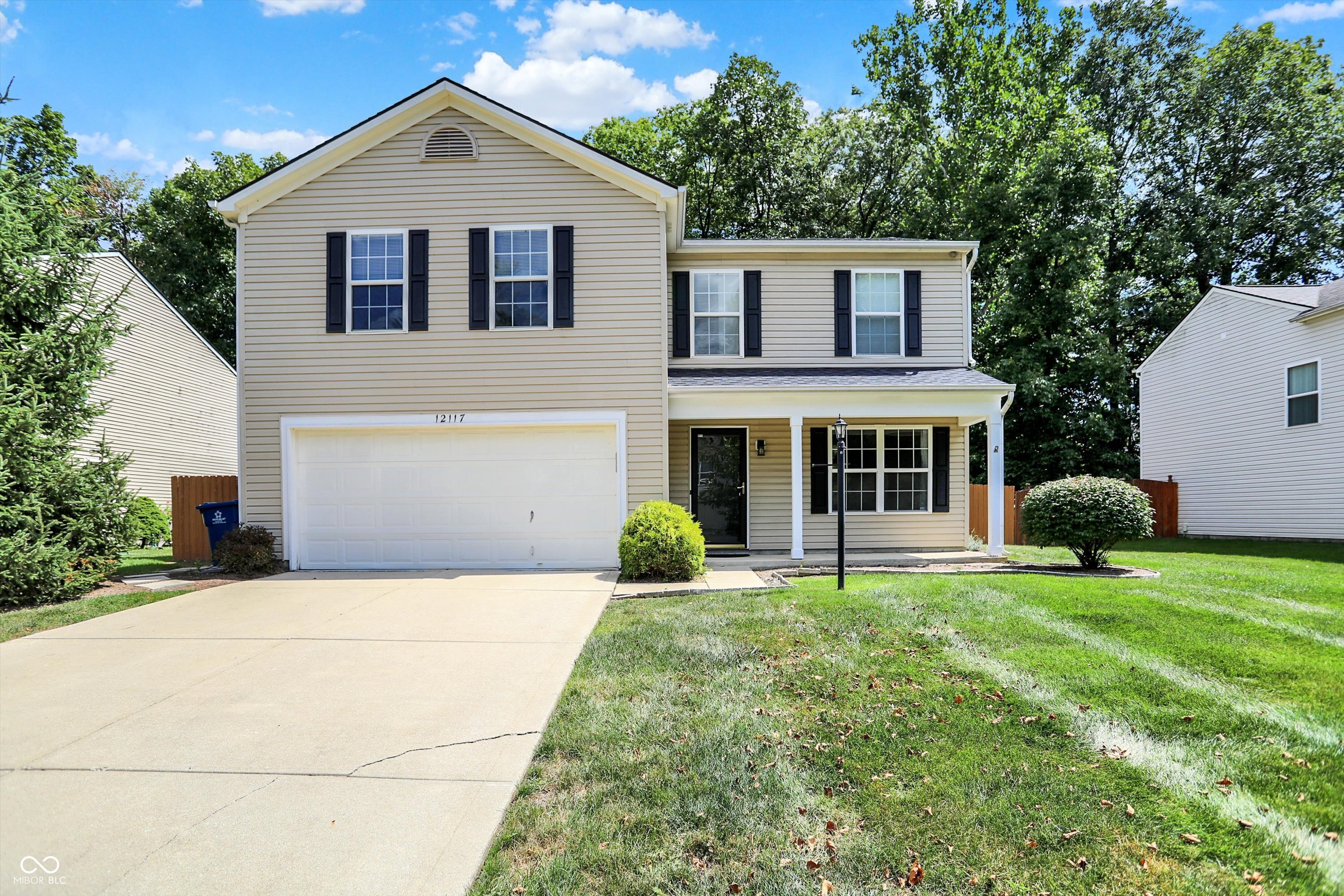 12117 Royalwood Court