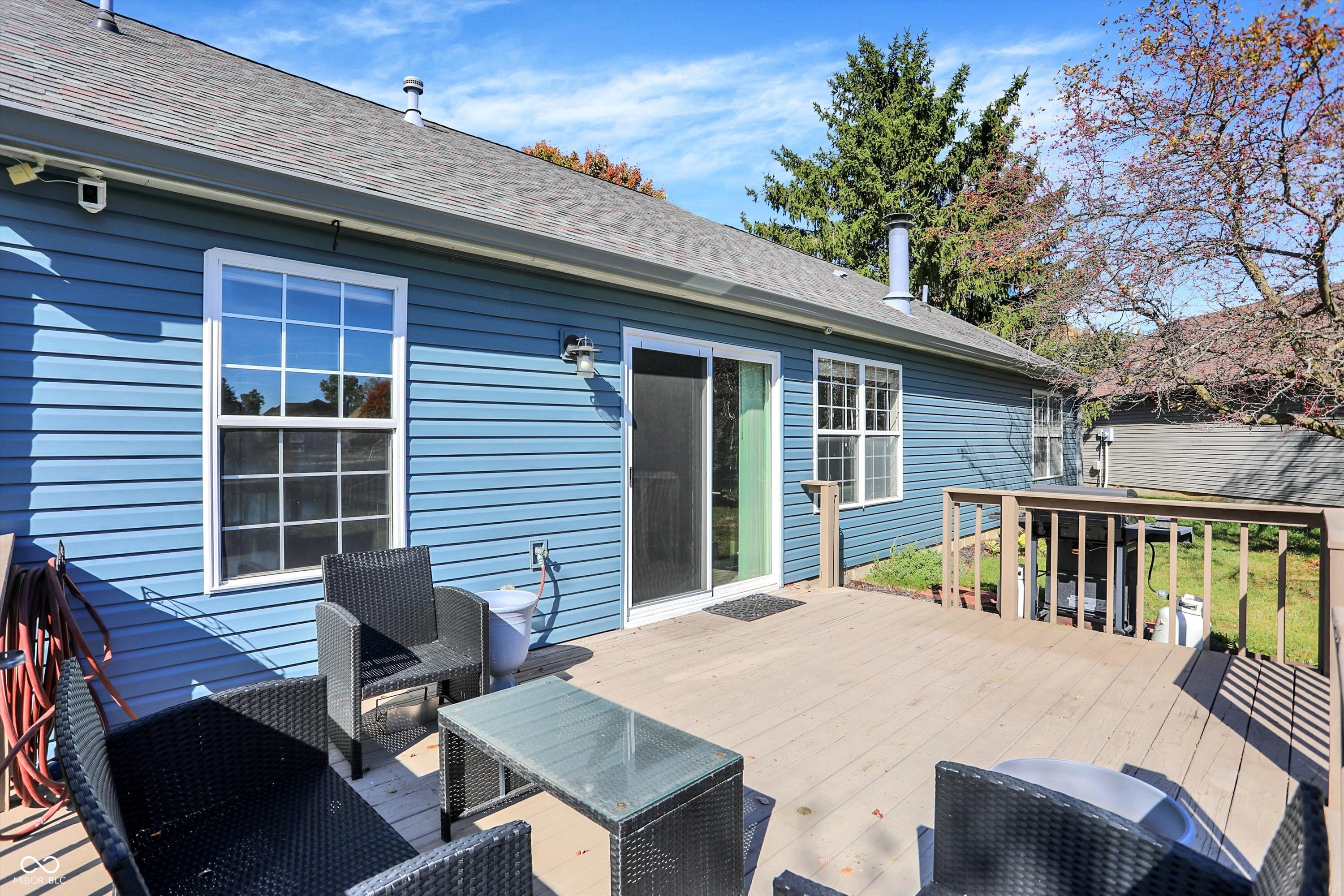 9899 Traditions Lane