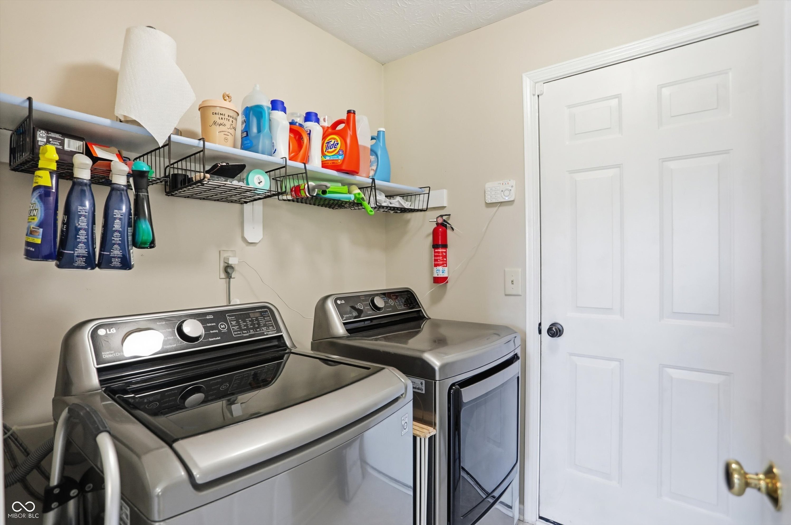 9899 Traditions Lane