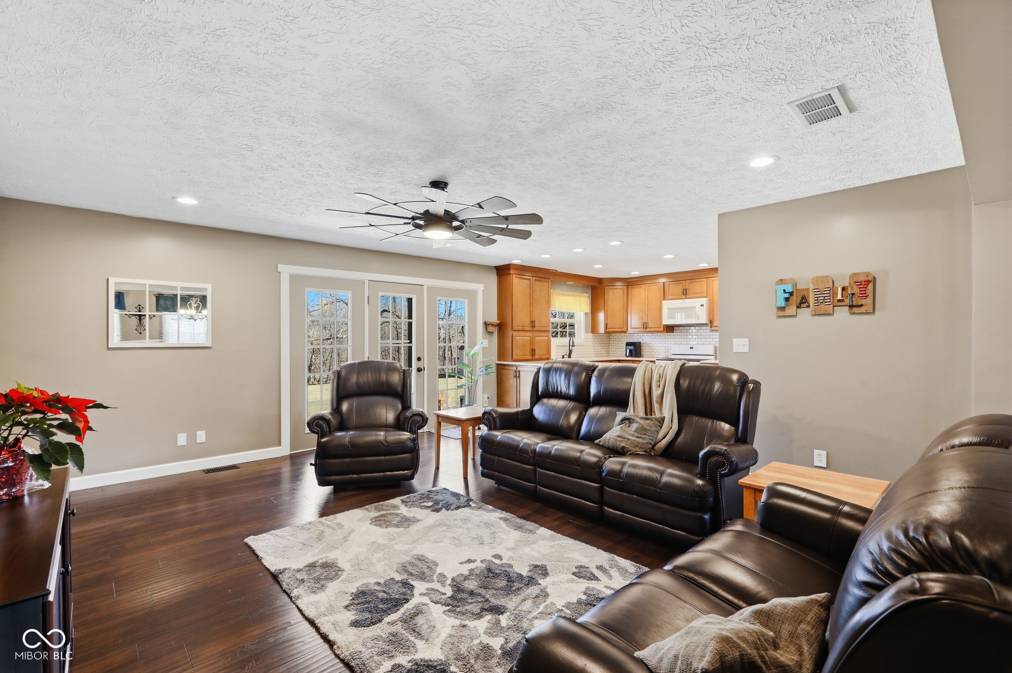 1066 Elmwood Circle