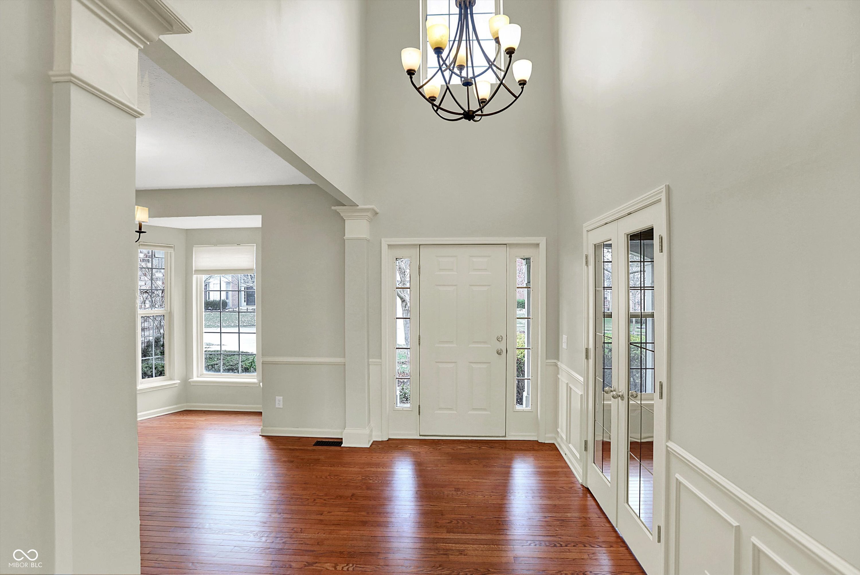 5622 Blackfoot Trail