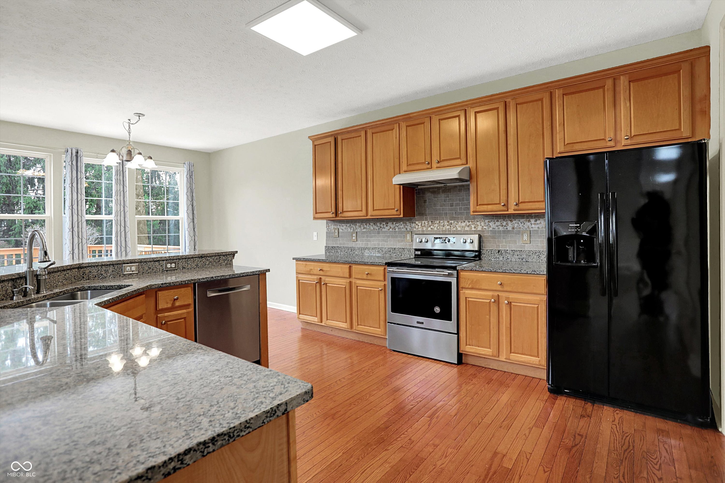 5622 Blackfoot Trail