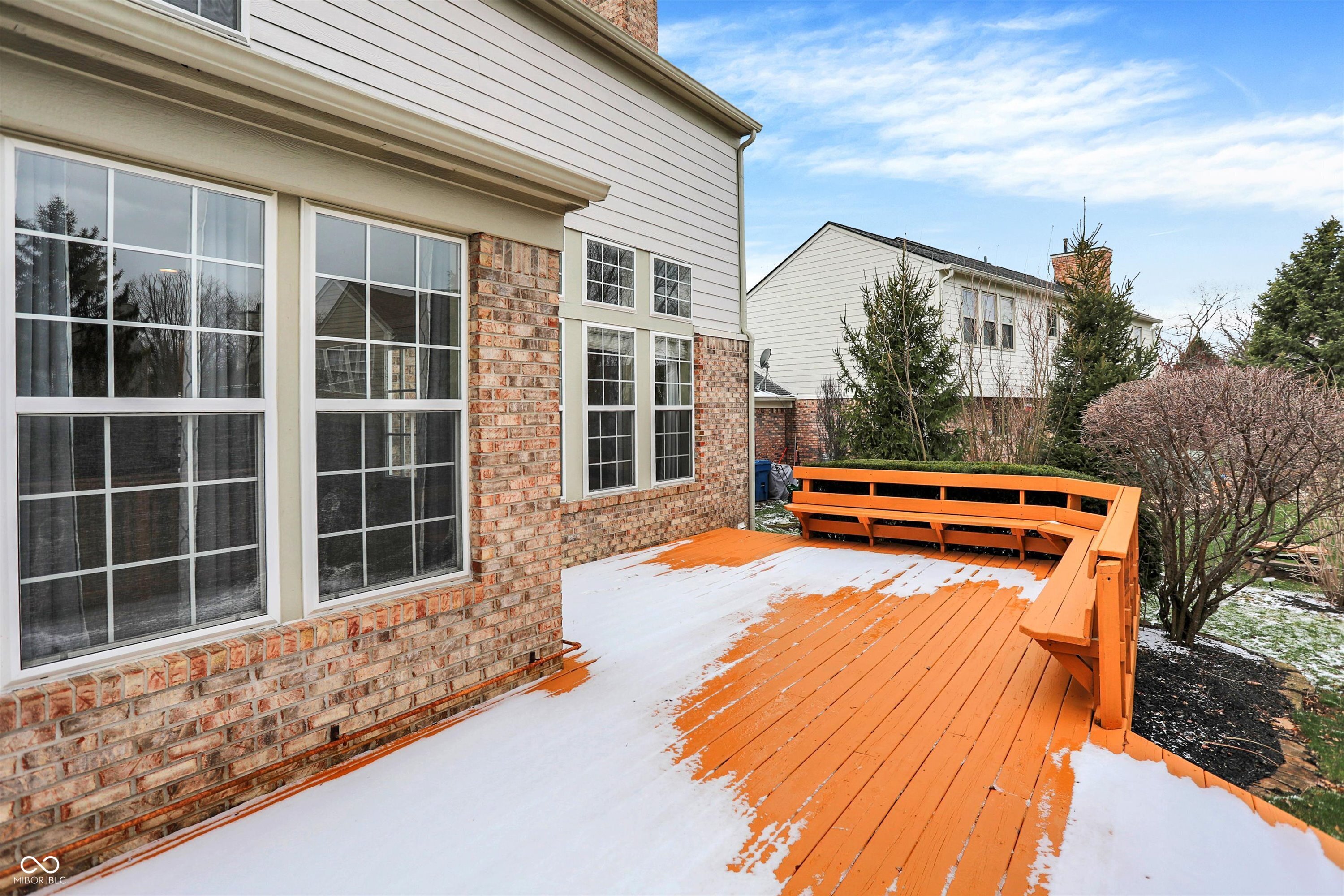 5622 Blackfoot Trail