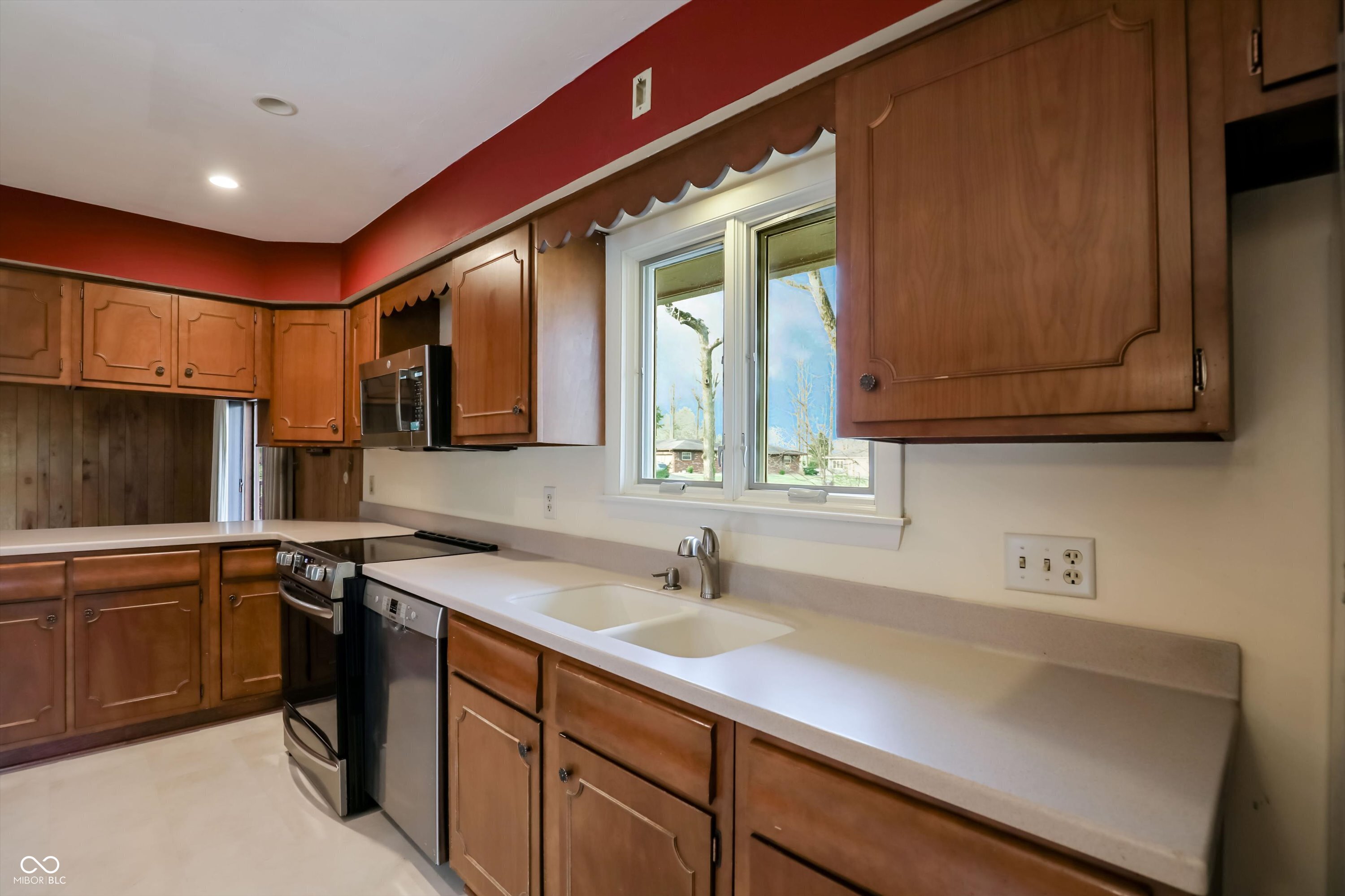 10712 Wildwood Drive