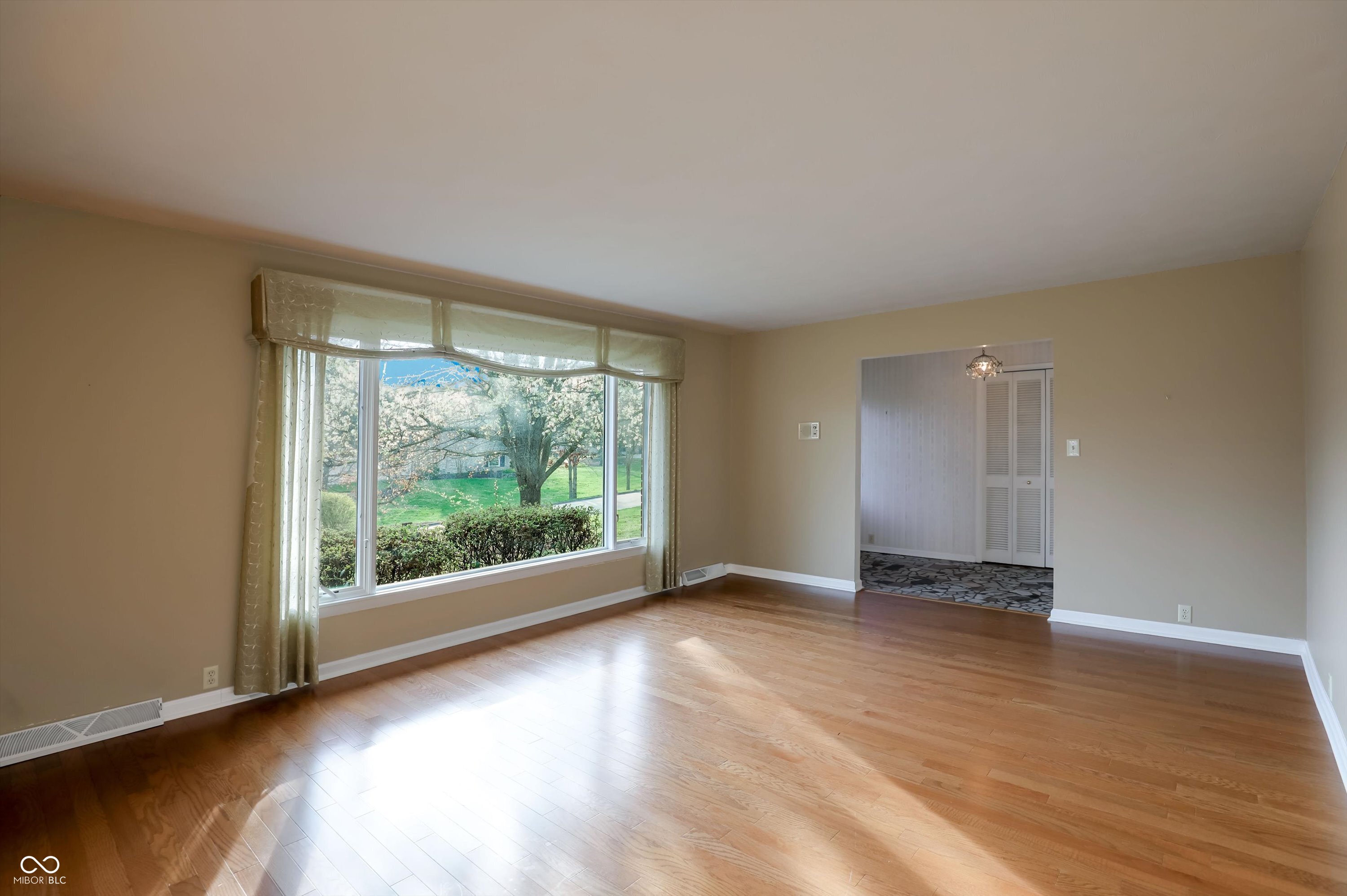 10712 Wildwood Drive