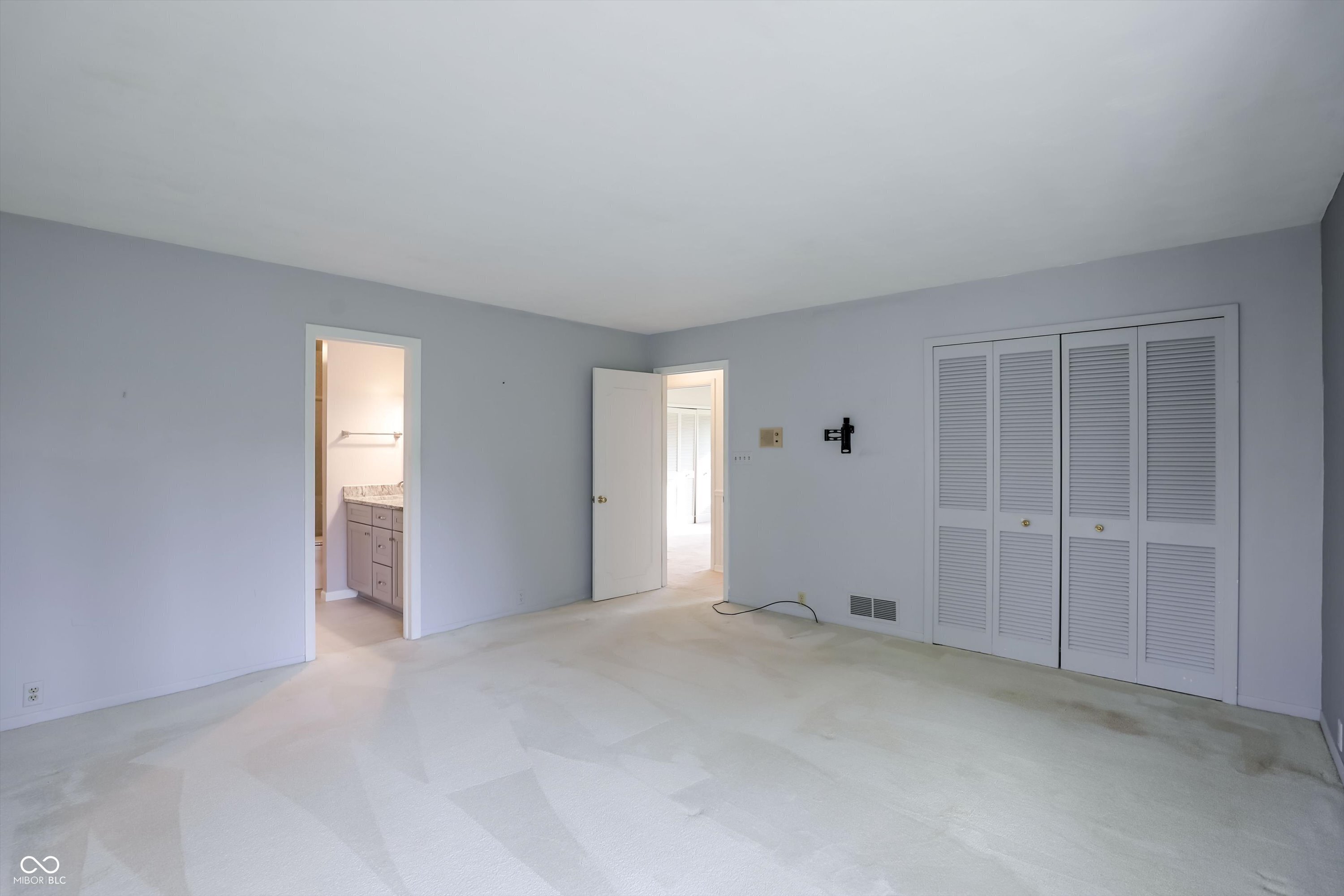 10712 Wildwood Drive