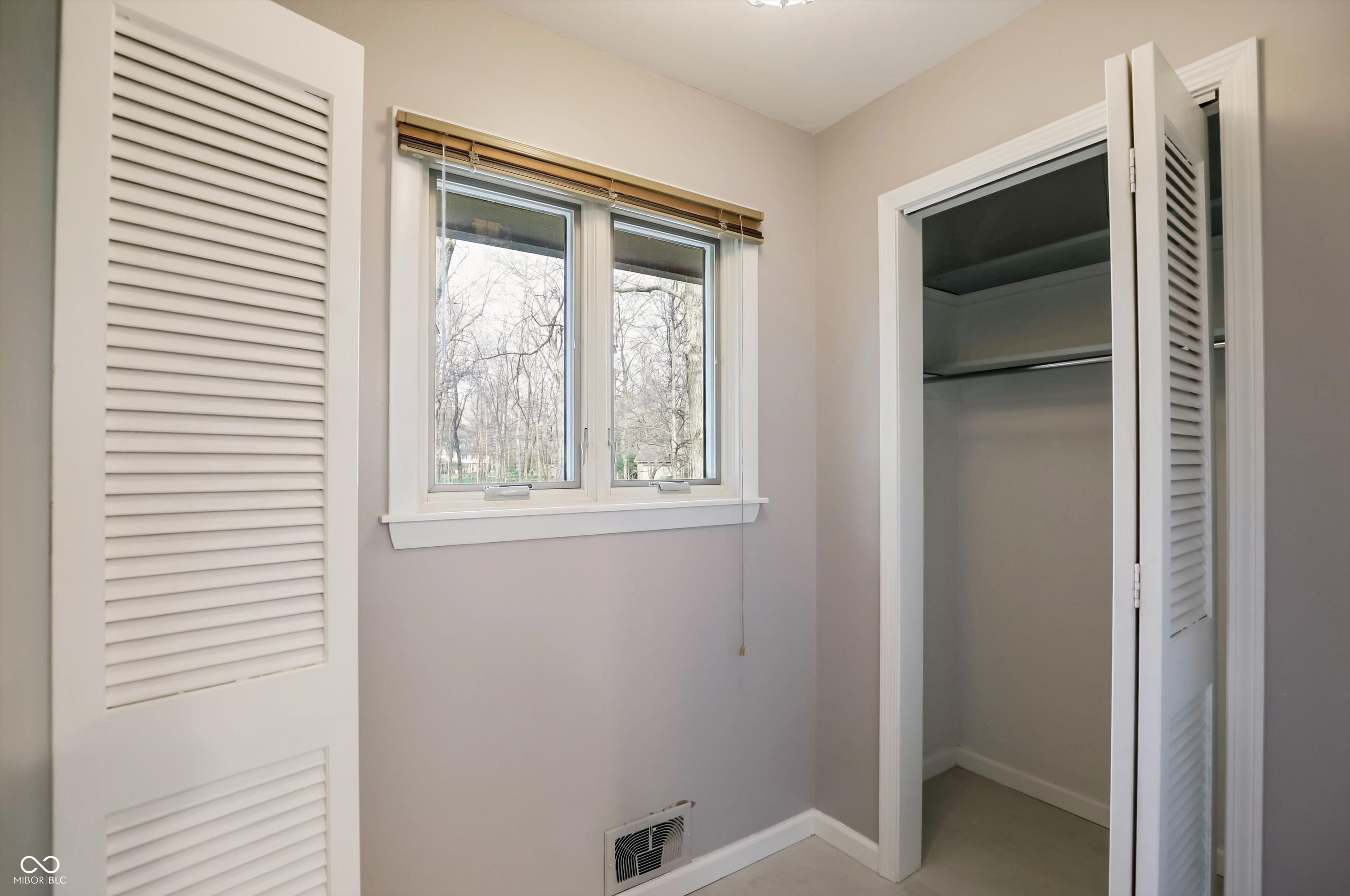 10712 Wildwood Drive