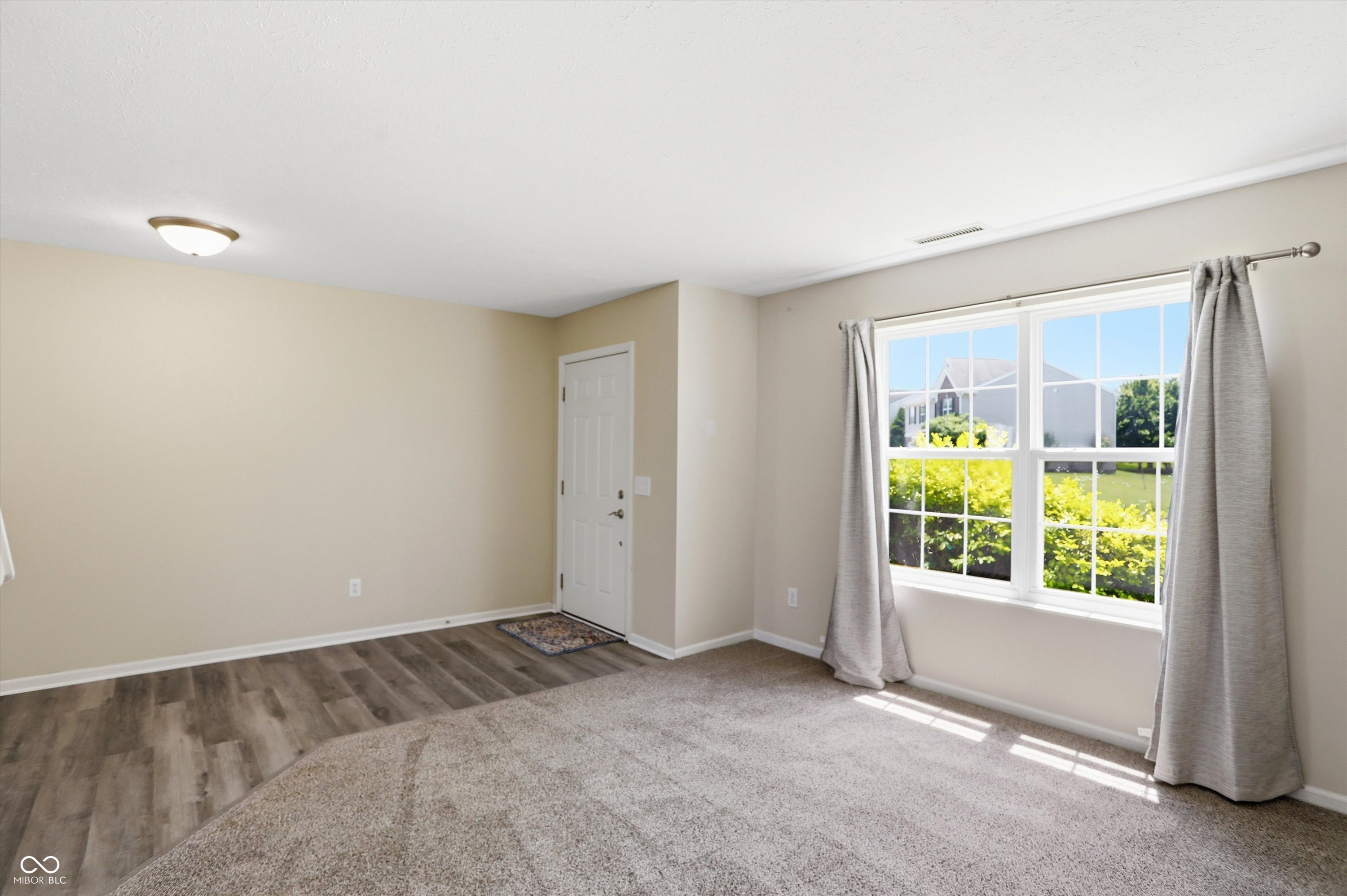 10802 Pleasant View Lane