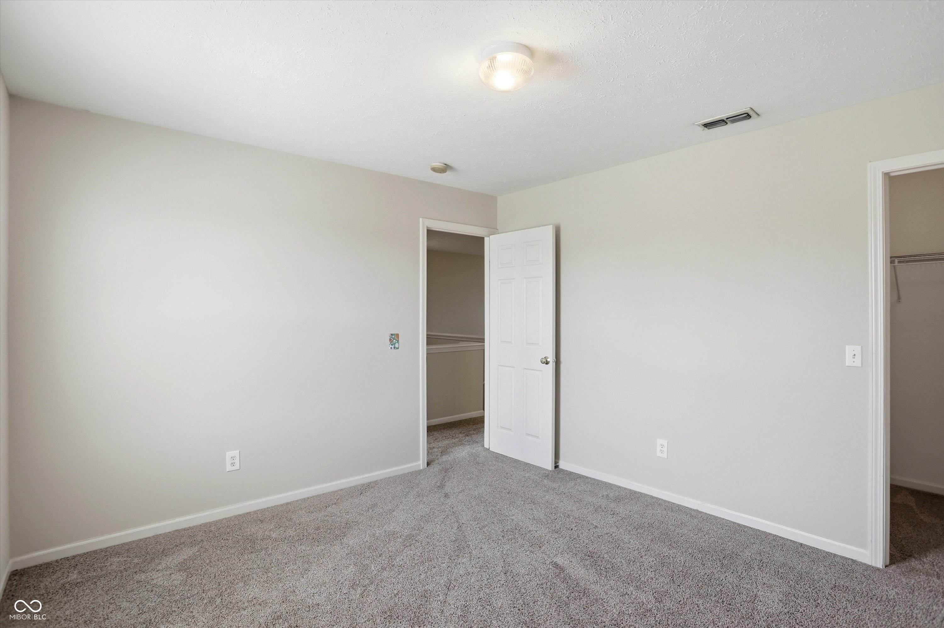 10802 Pleasant View Lane