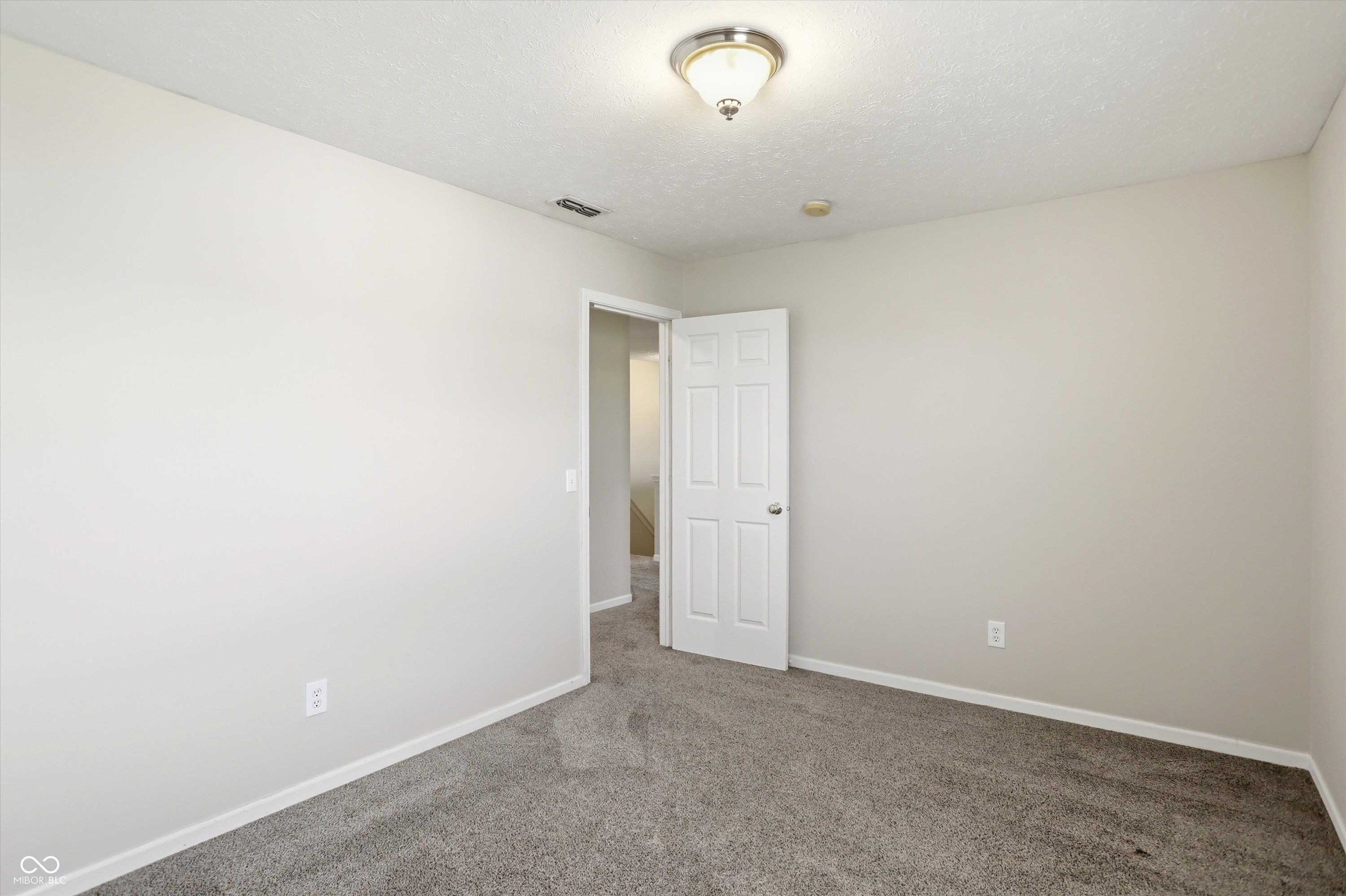 10802 Pleasant View Lane