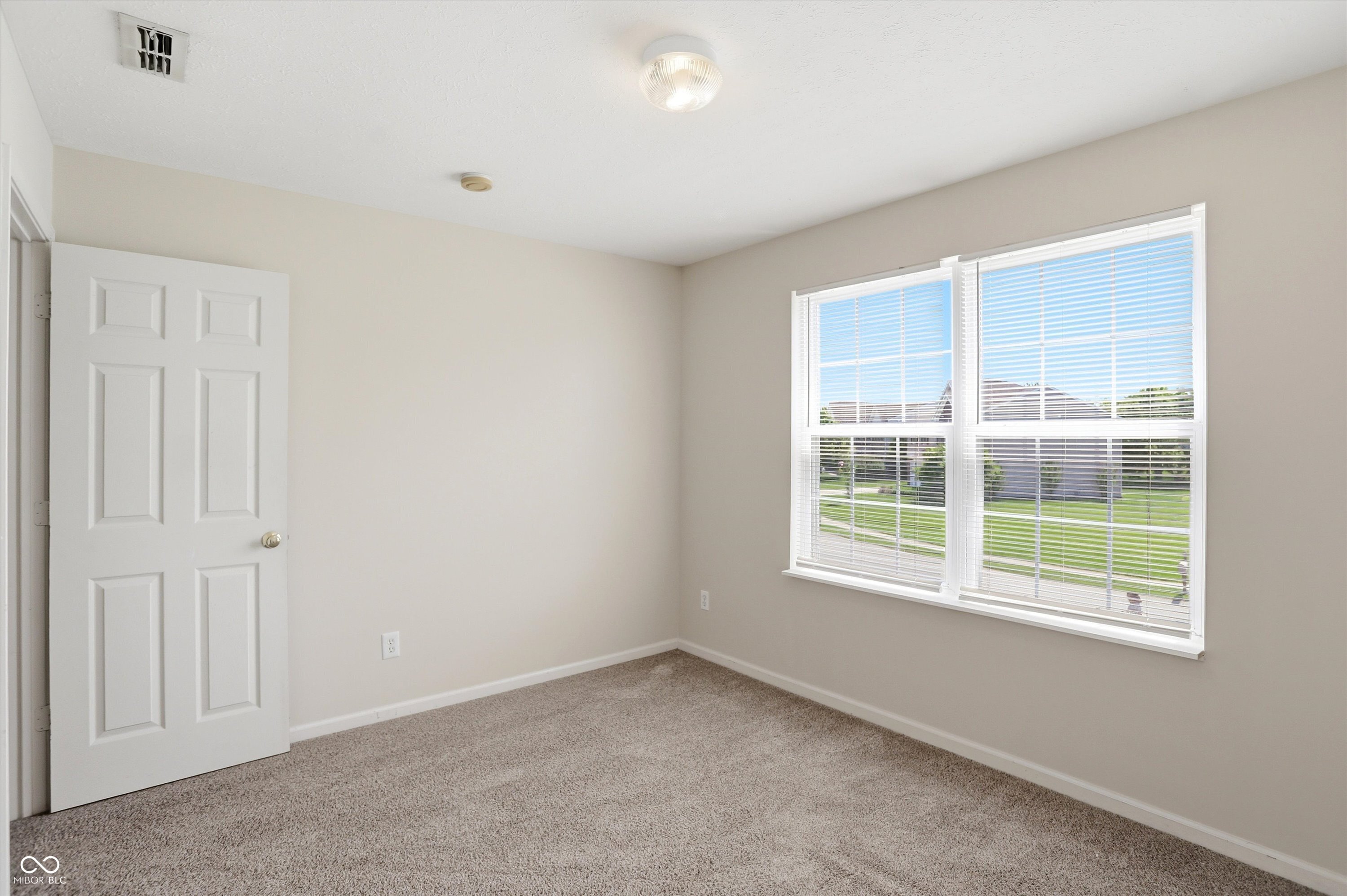10802 Pleasant View Lane
