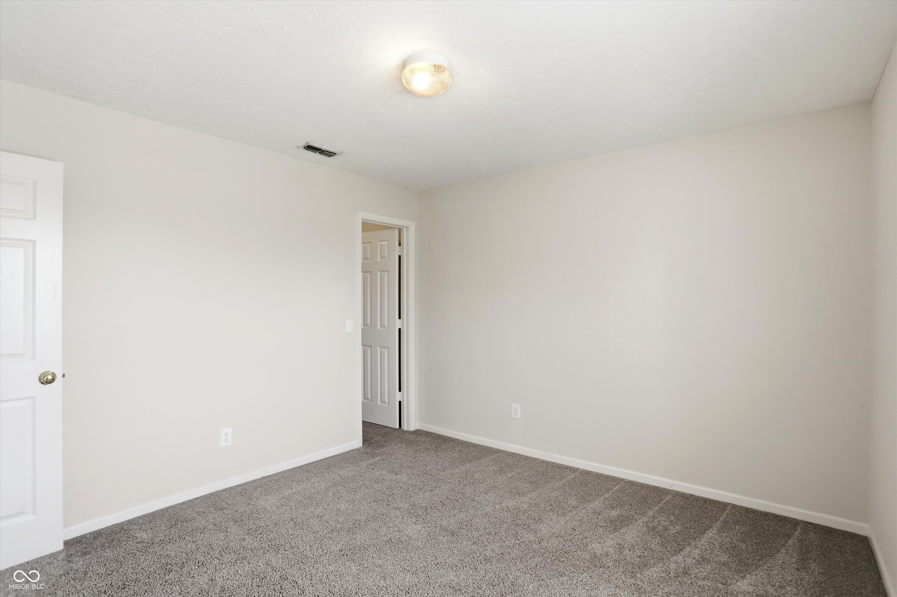 10802 Pleasant View Lane