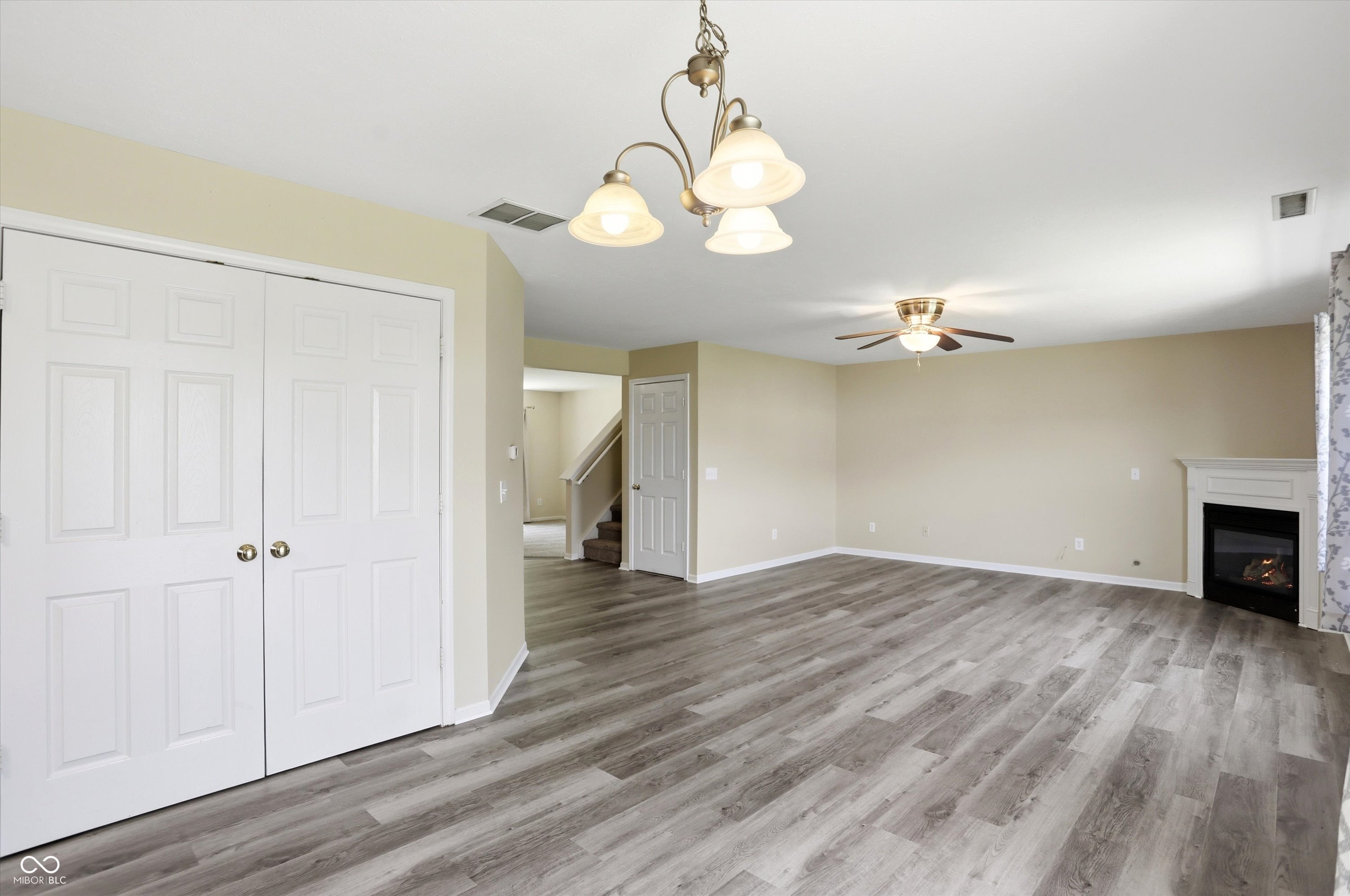 10802 Pleasant View Lane